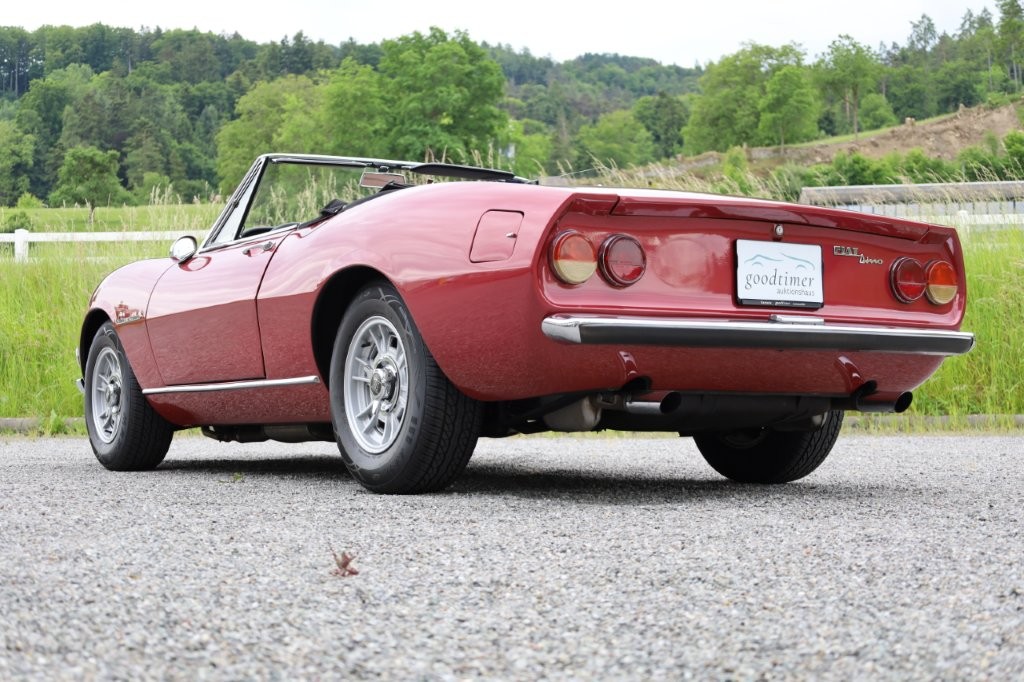 FIAT 135 AS Dino Spider-showroom-element-2