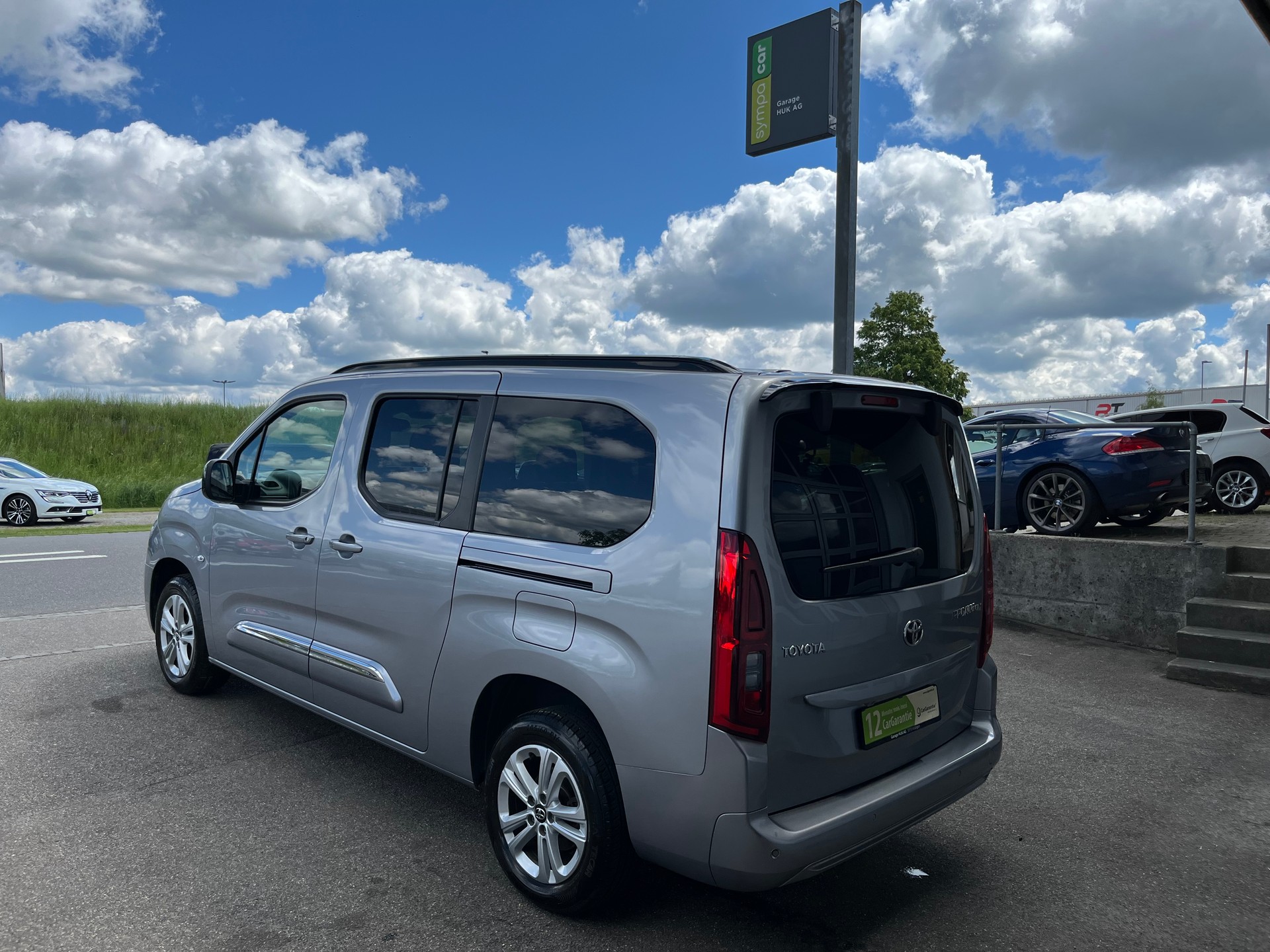 TOYOTA Proace City Verso 1.5 Trend Long Automatik-image-1