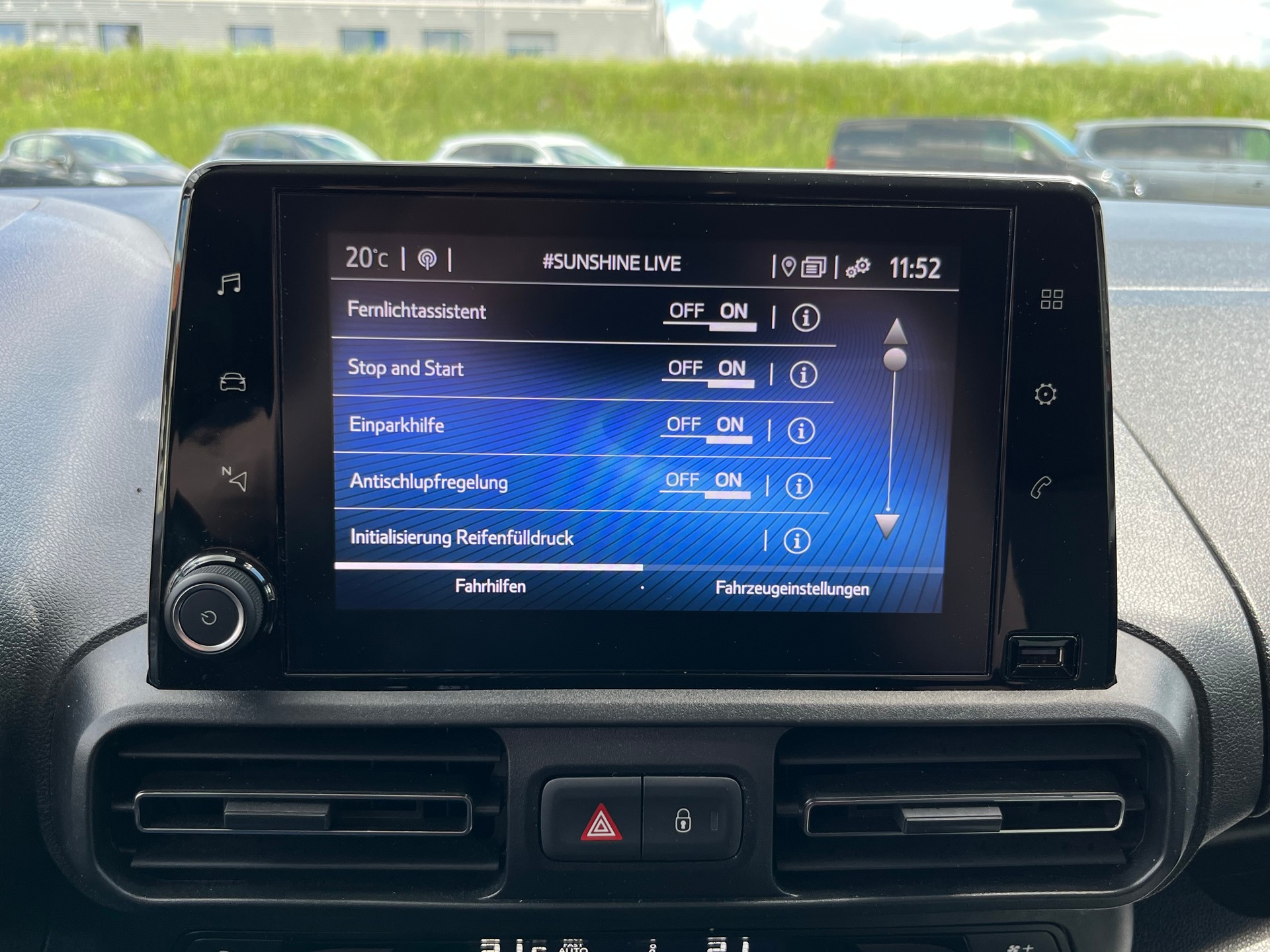 TOYOTA Proace City Verso 1.5 Trend Long Automatik-image-9