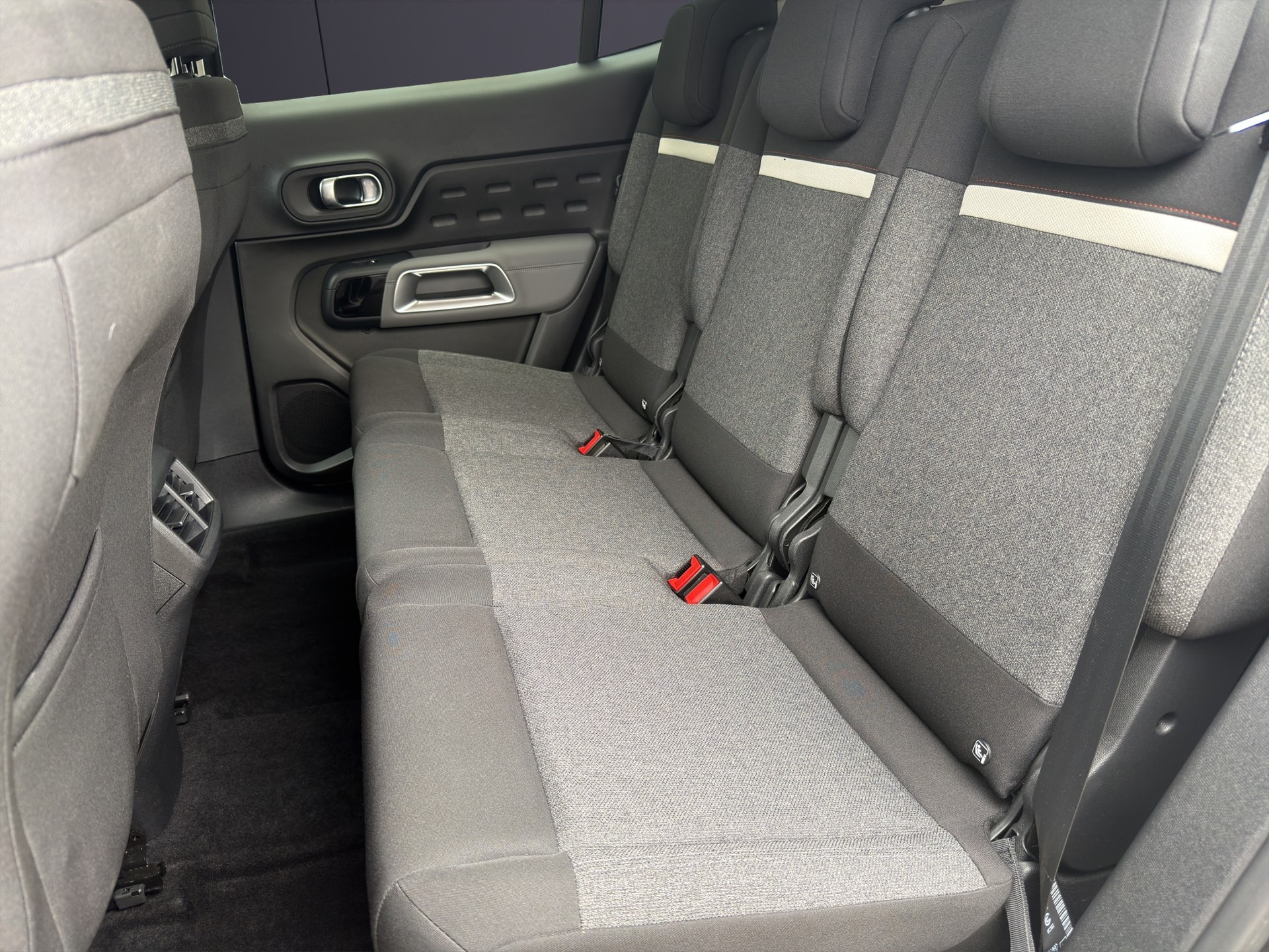 CITROEN C5 Aircross 1.5 BlueHDi Feel-image-6