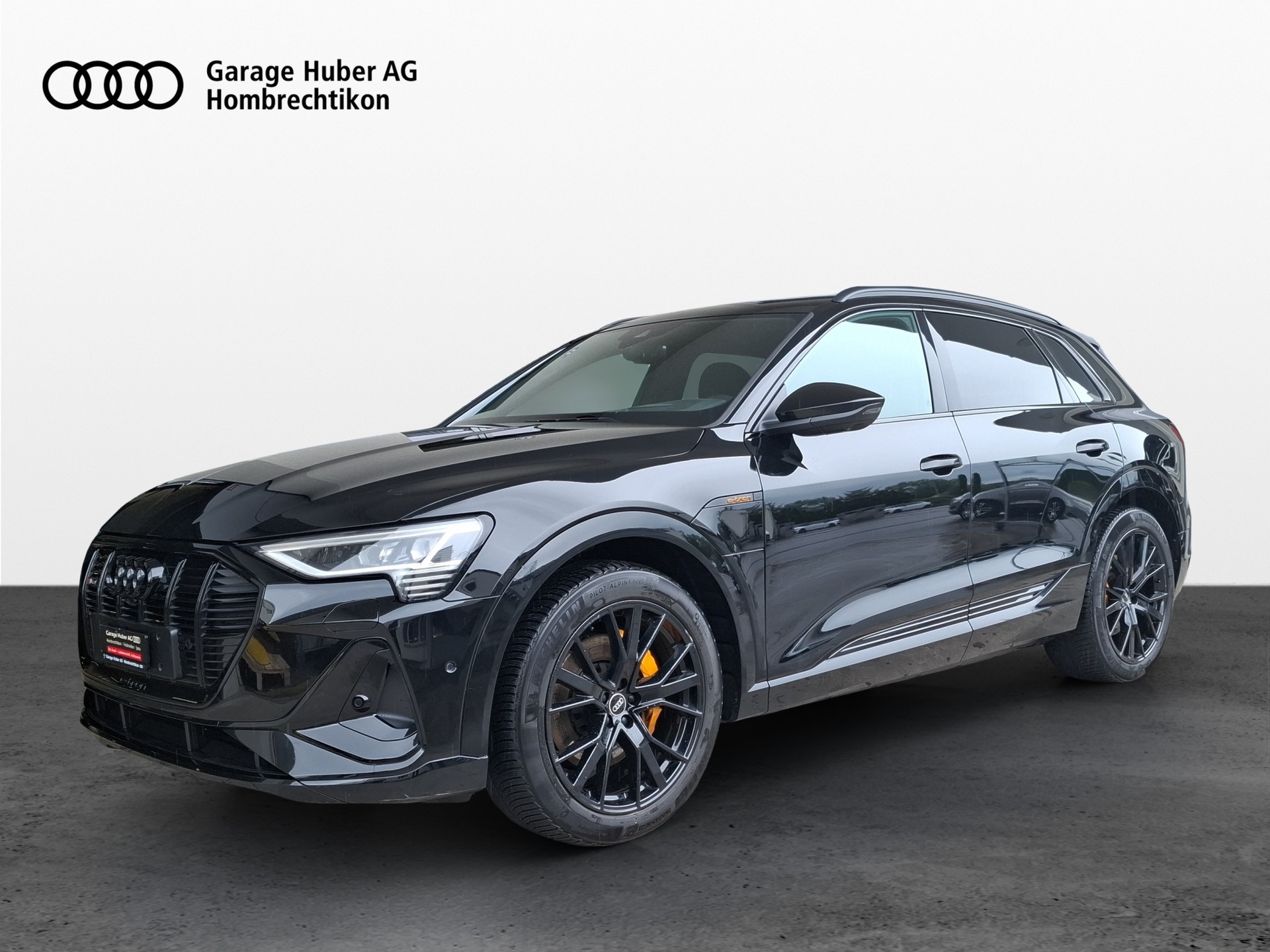 AUDI e-tron 55 S Line Black Edition quattro-image-0