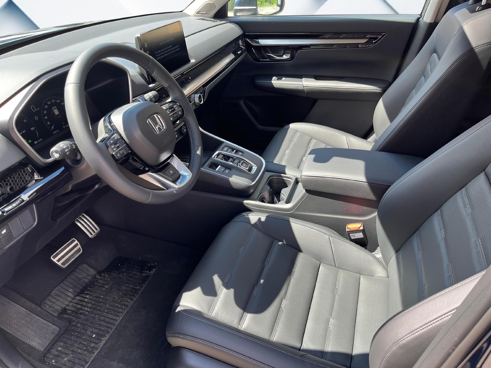 HONDA CR-V 2.0 i-MMD Plug-in Hybrid Advance Tech 2WD - mit Honda Aktionsleasing 1.9%-image-8