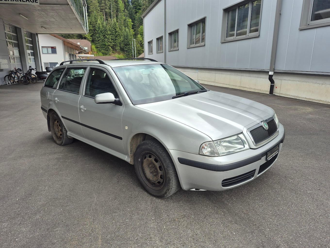SKODA Octavia 1.9 TDI Tour 4x4-image-6
