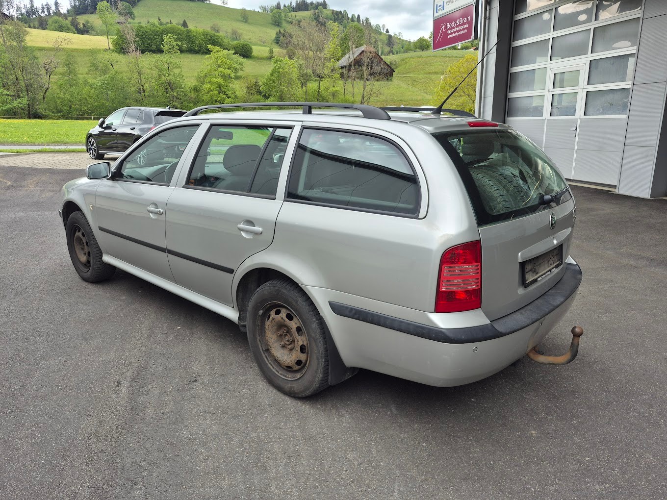 SKODA Octavia 1.9 TDI Tour 4x4-image-2