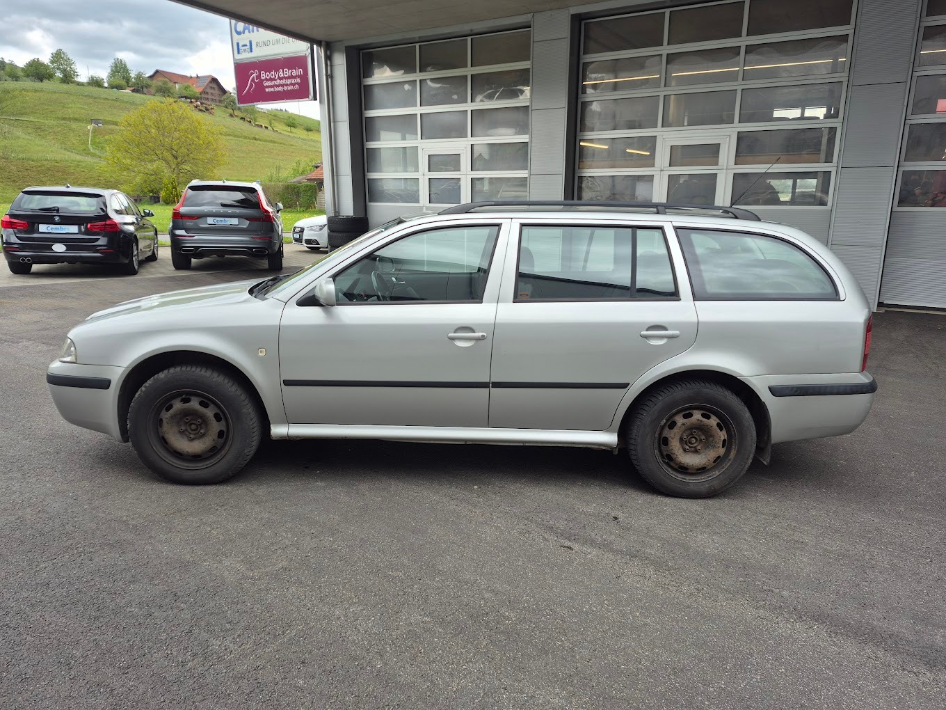 SKODA Octavia 1.9 TDI Tour 4x4-image-1