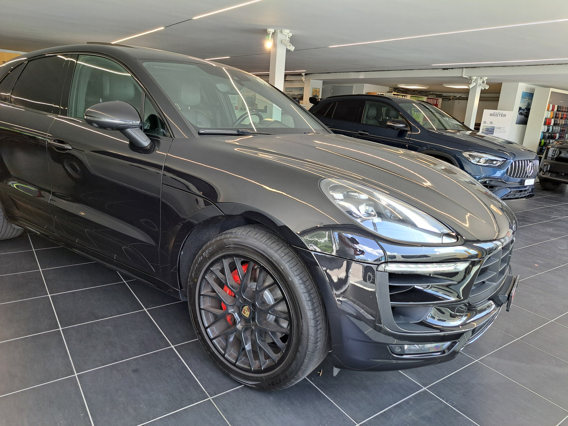 PORSCHE Macan GTS PDK-image-1