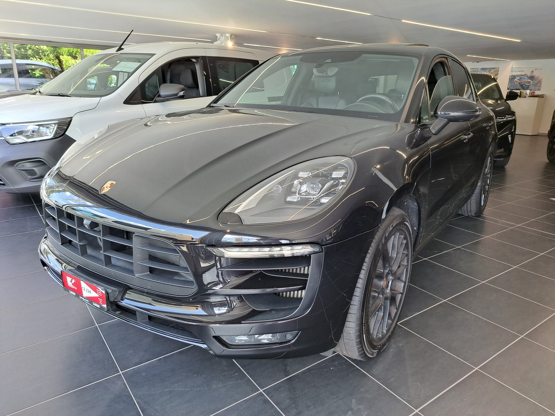 PORSCHE Macan GTS PDK-image-0