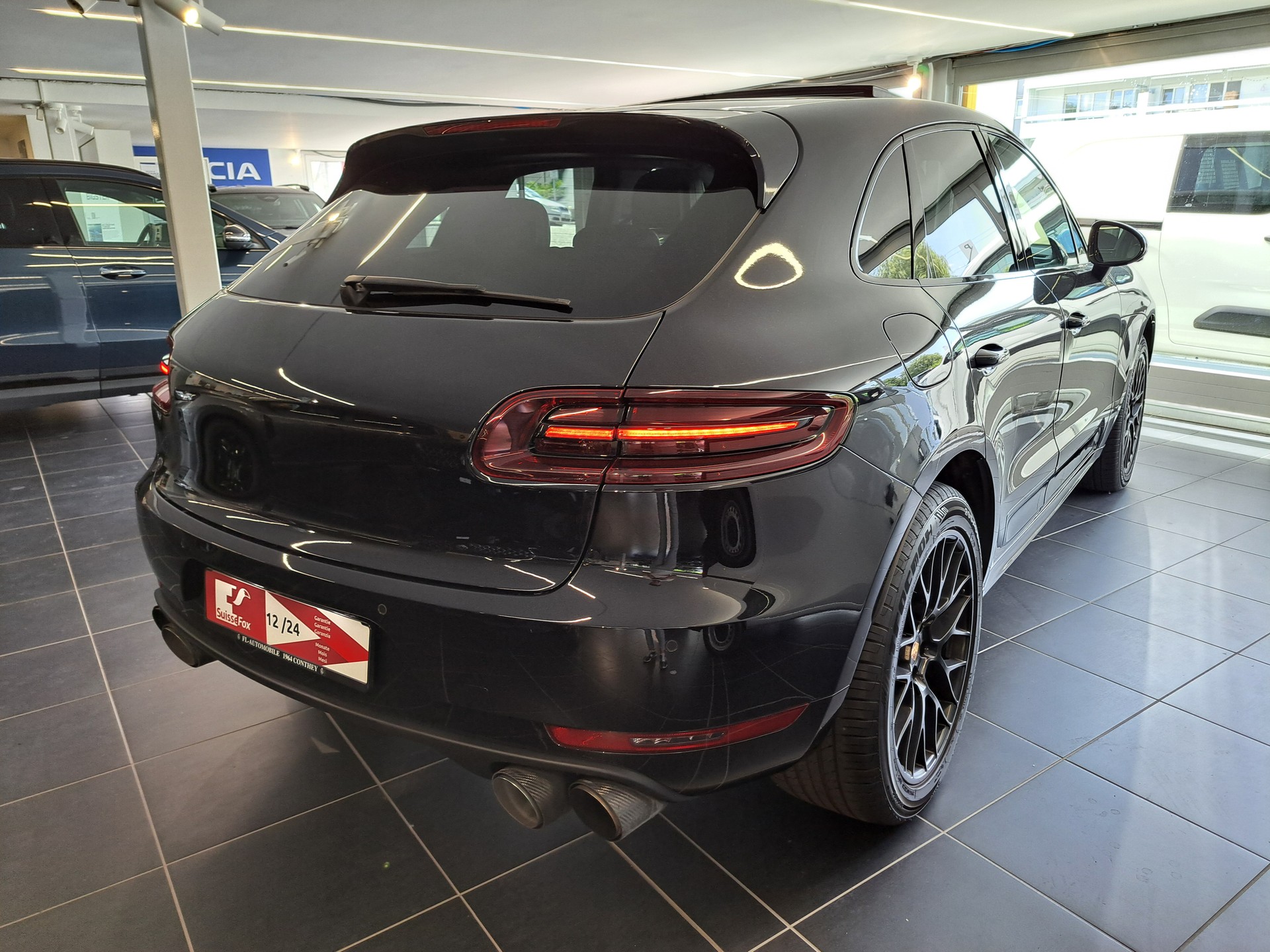 PORSCHE Macan GTS PDK-image-2