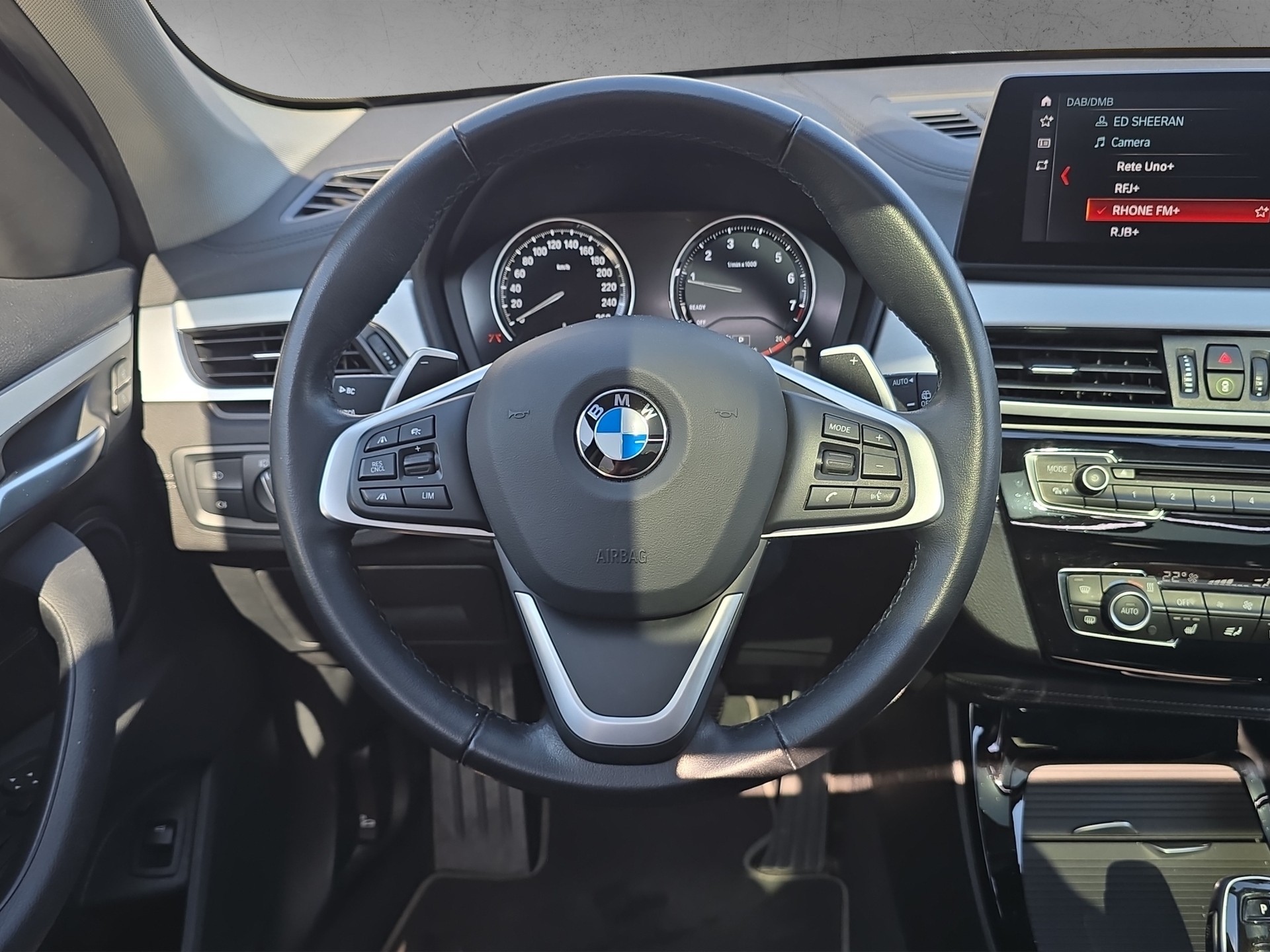 BMW X1 xDrive 20i xLine Steptronic-image-13