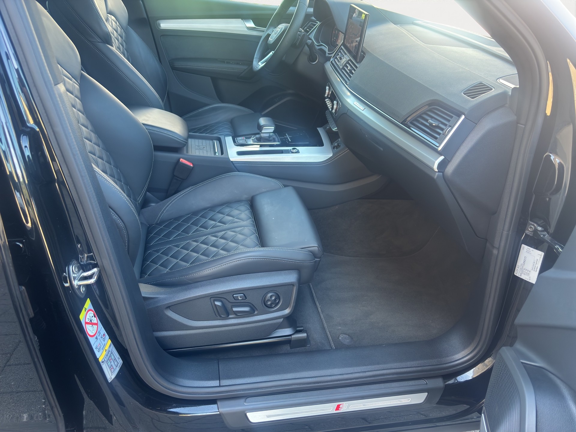 AUDI Q5 Sportback 40 TDI S Line Blackedition quattro, S-tronic-image-17