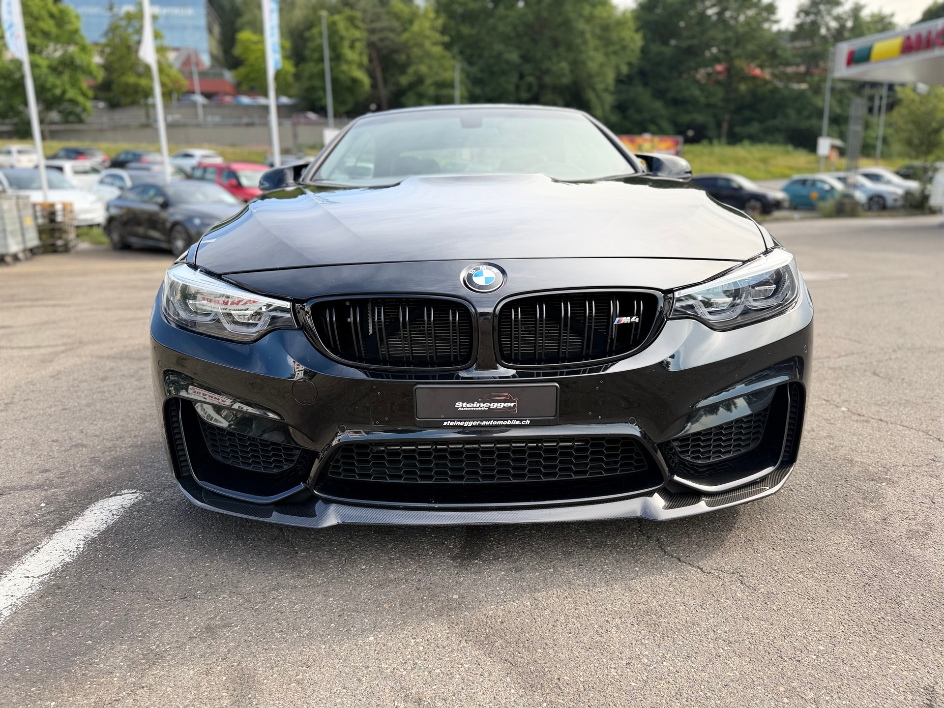 BMW M4 Cabriolet Competition DKG ° All Black °-image-3