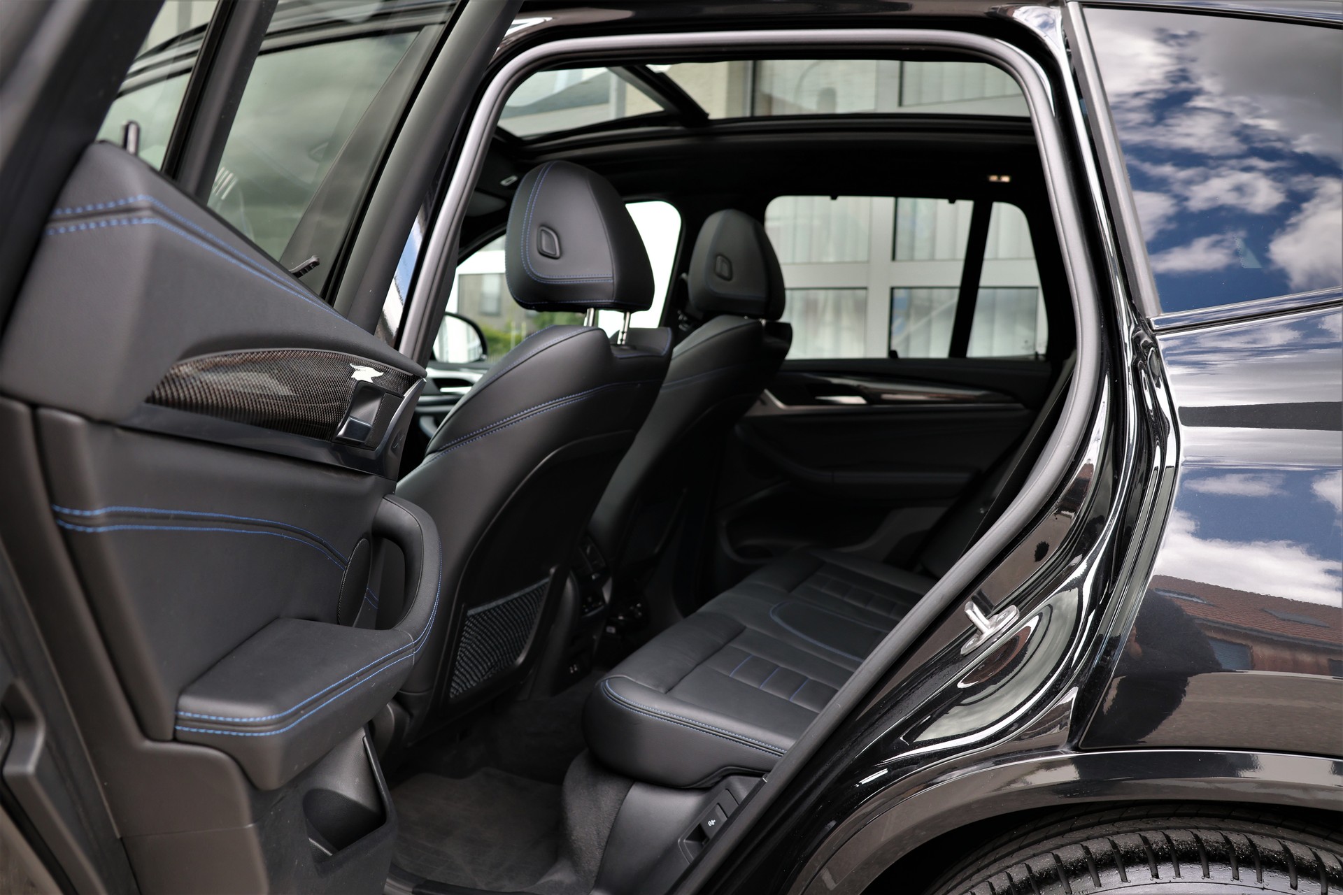 BMW X3 xDrive 30e M Sport (CH) + 2.4T AHK-image-10