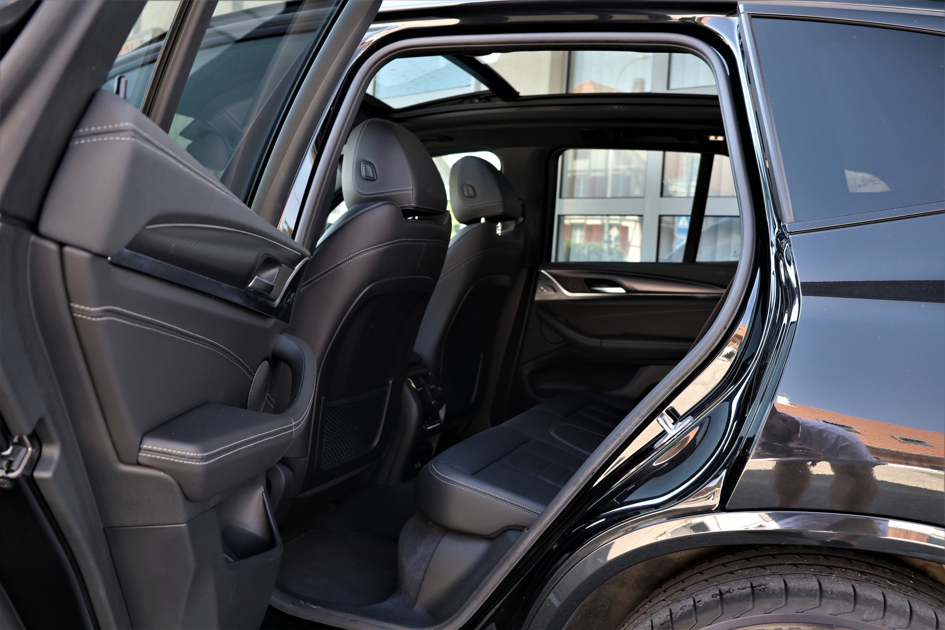 BMW X3 xDrive 30e M Sport (CH) + 2.4T AHK-image-11