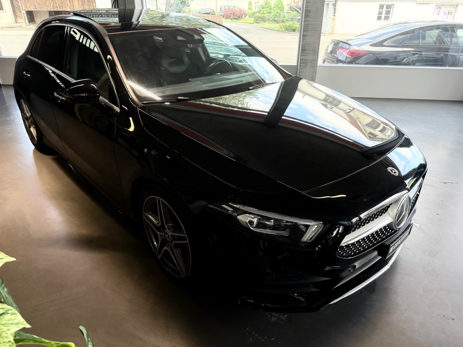 MERCEDES-BENZ A 250 4Matic Style 7G-DCT-image-1
