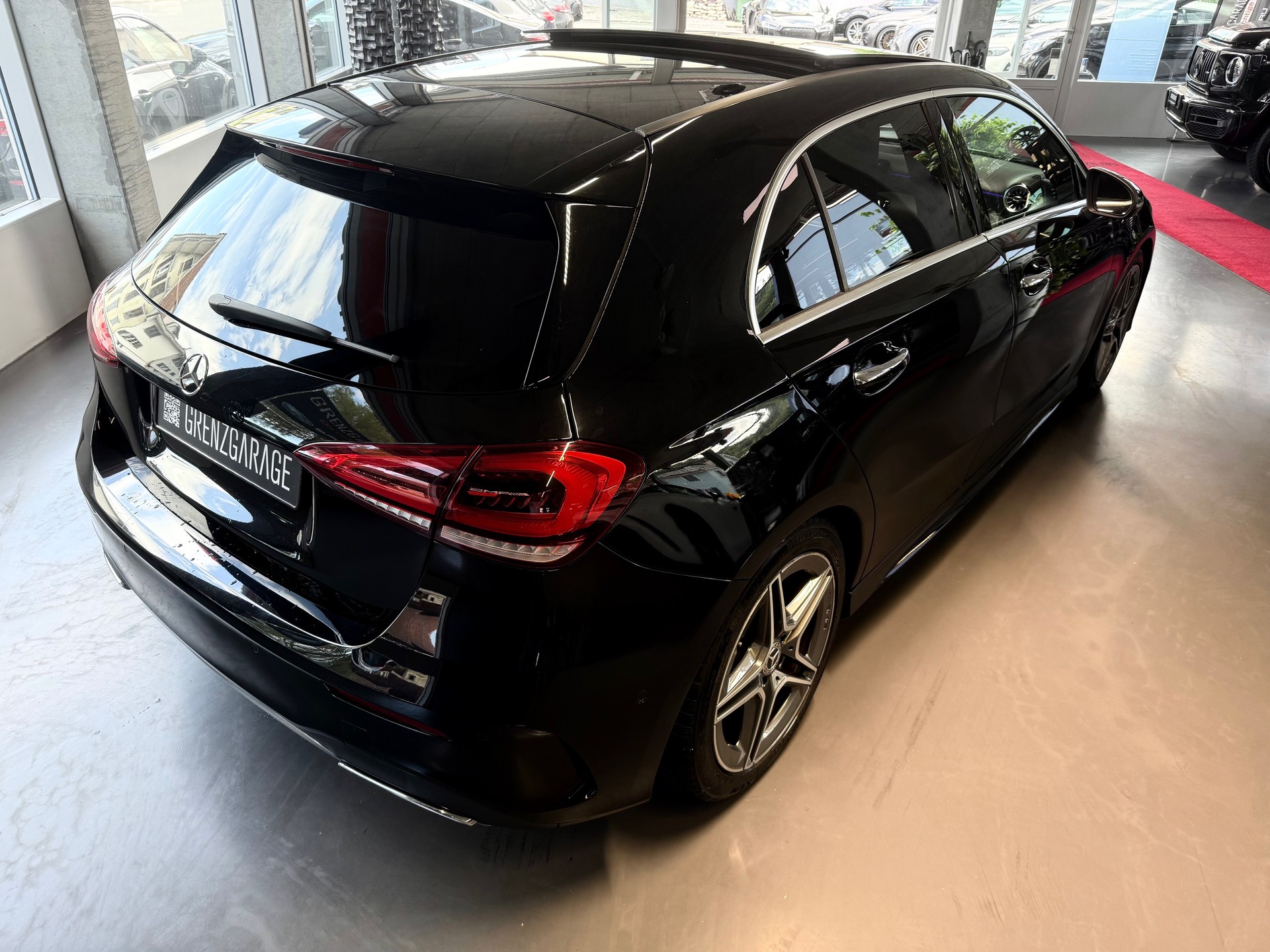 MERCEDES-BENZ A 250 4Matic Style 7G-DCT-image-5