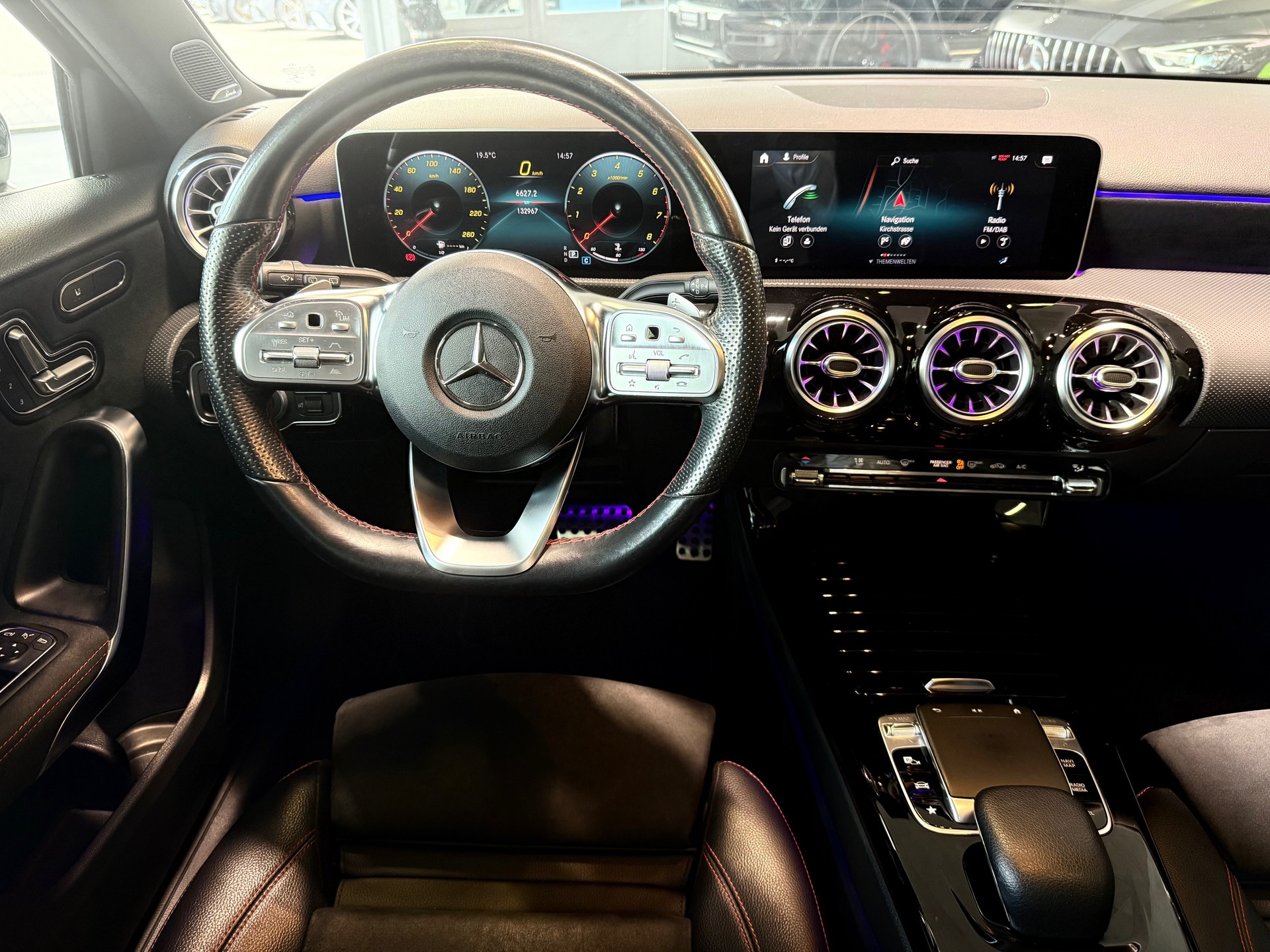 MERCEDES-BENZ A 250 4Matic Style 7G-DCT-image-12