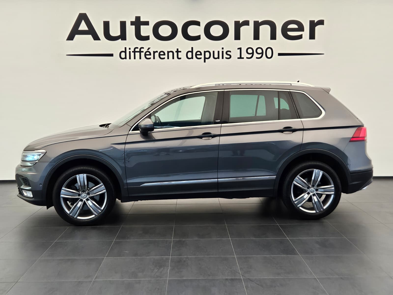 VW Tiguan 2.0TSI Sound 4Motion DSG-image-1