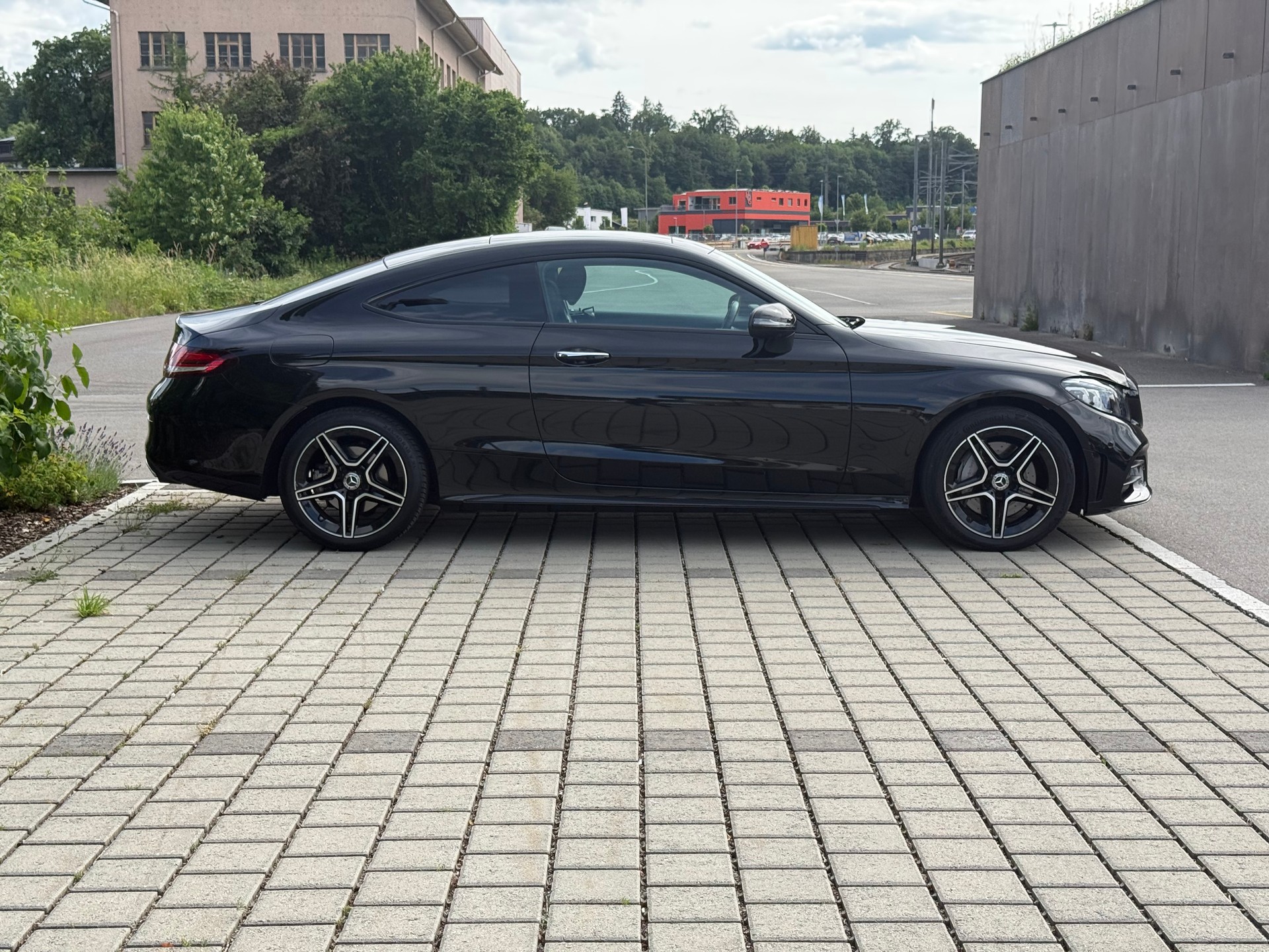 MERCEDES-BENZ C 300 Coupé 4Matic AMG Line 9G-tronic-showroom-element-2
