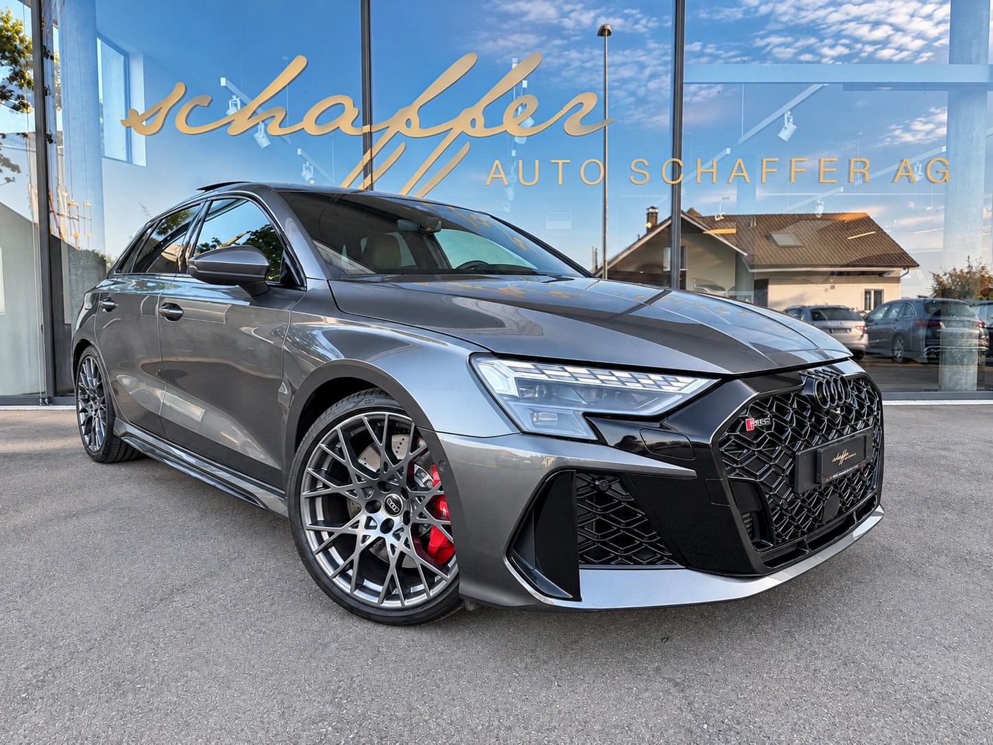 AUDI RS3 Sportback 2.5 TSI quattro S-tronic-showroom-element-3