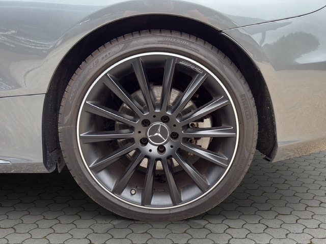MERCEDES-BENZ C 43 AMG 4matic Cabriolet-image-18