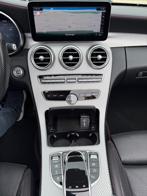 MERCEDES-BENZ C 43 AMG 4matic Cabriolet-image-22