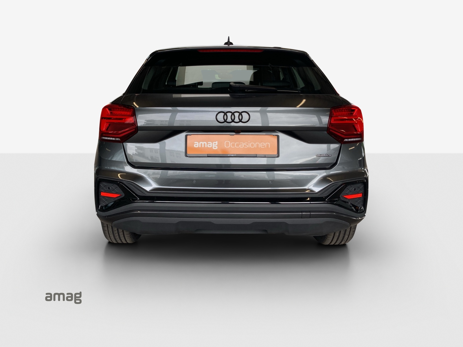 AUDI Q2 40 TFSI S line Attraction quattro S-tronic-image-3