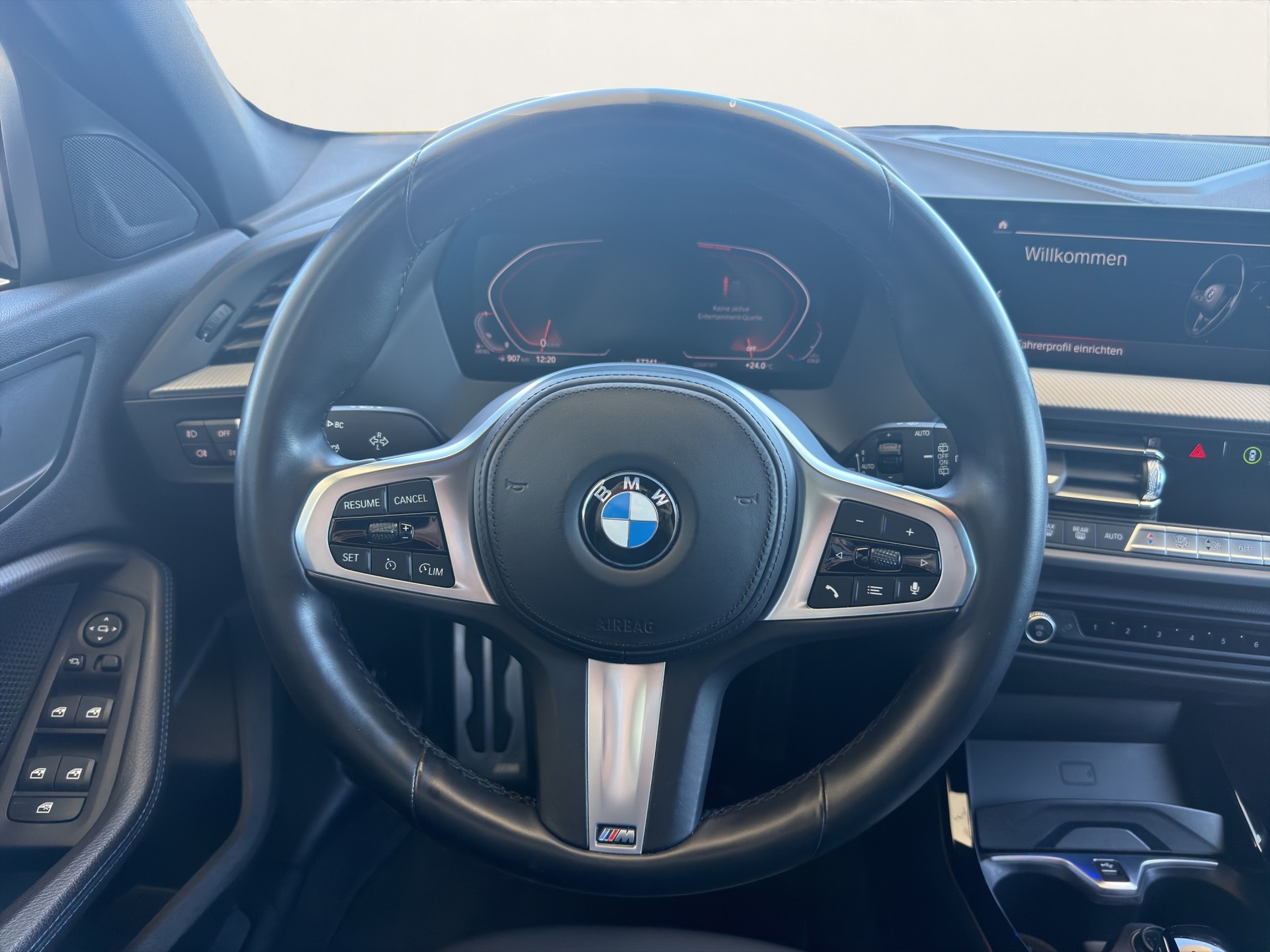 BMW 120d xDrive M Sport-image-10