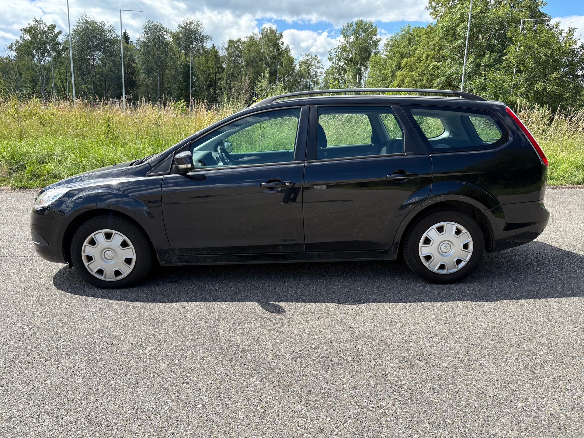 FORD Focus 1.6i VCT Carving-image-6