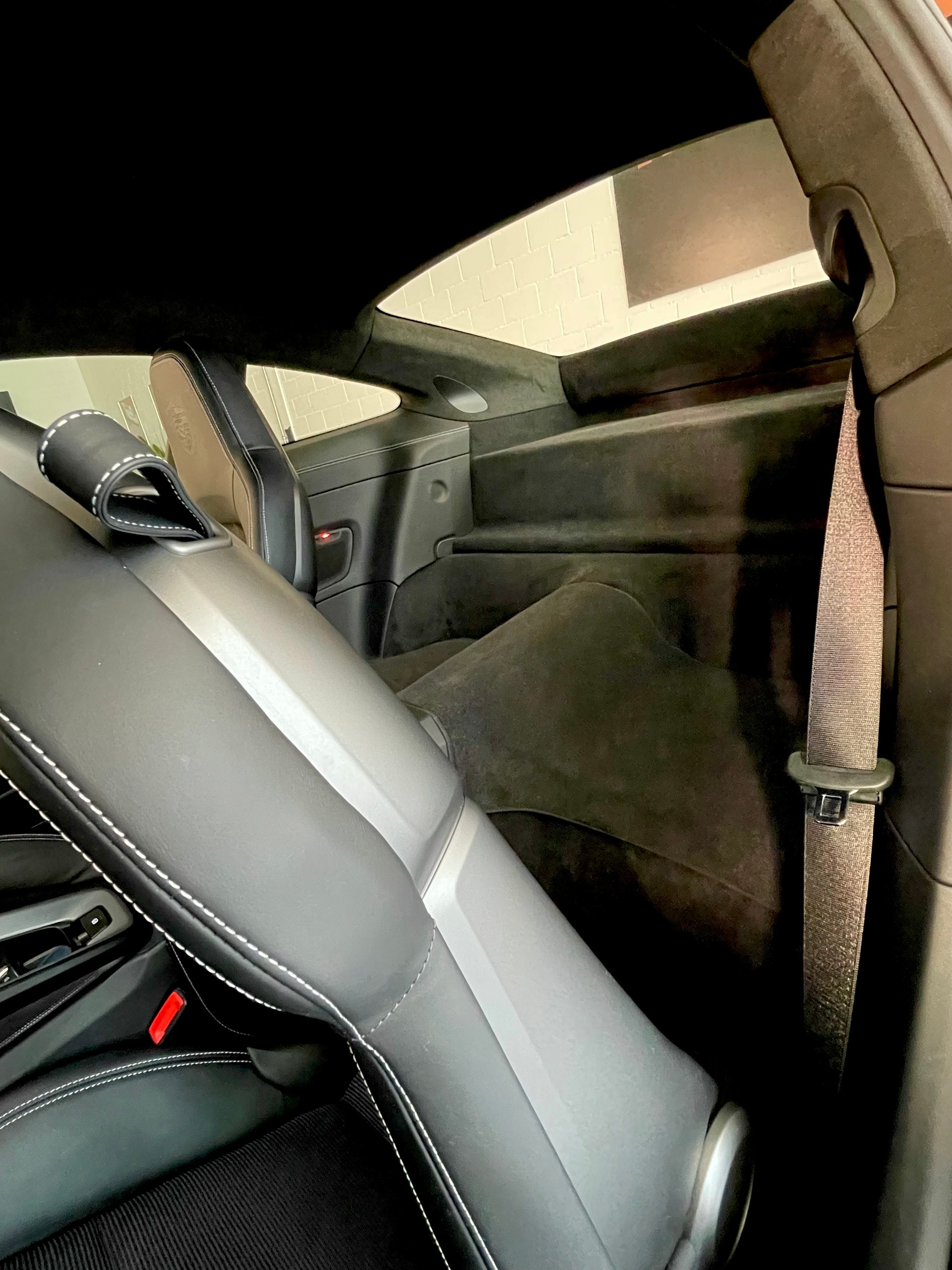 PORSCHE 911 GT3 Touring in Sonderlackierung mit Lederausstattung, Lift, PCCB und PPF foliert-image-24