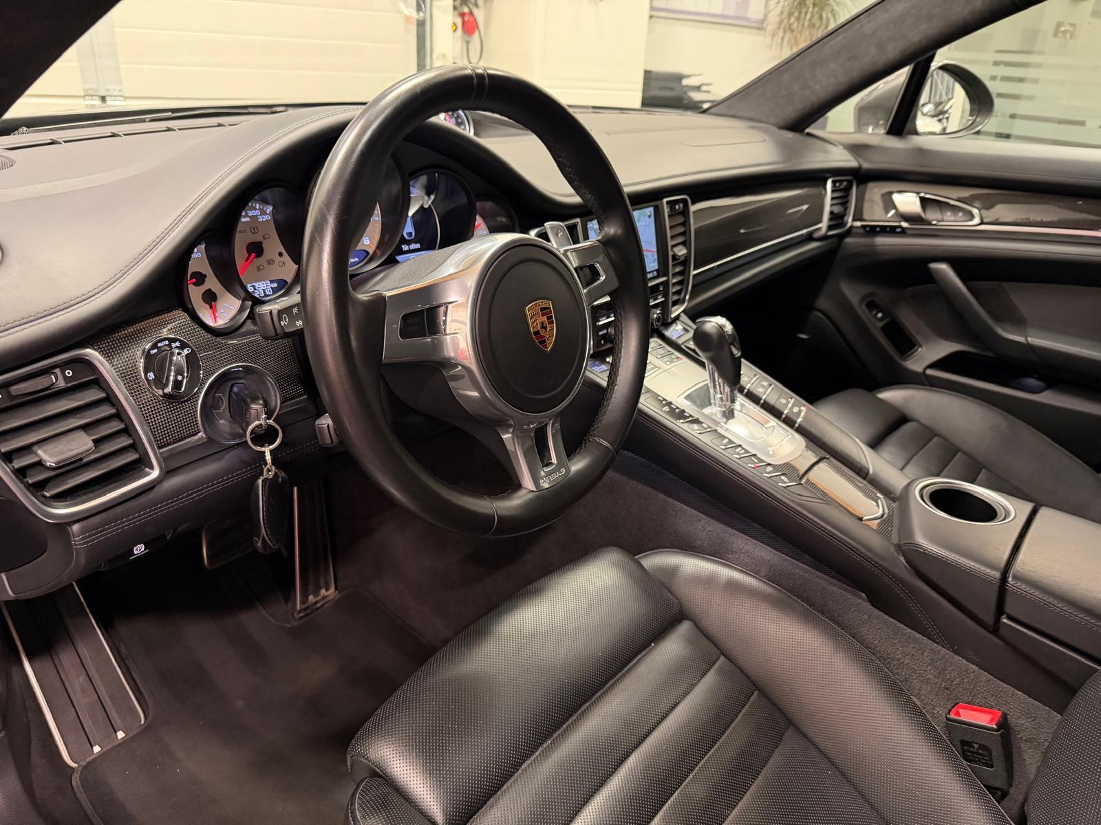 PORSCHE Panamera 4.8 V8 GTS PDK-image-9