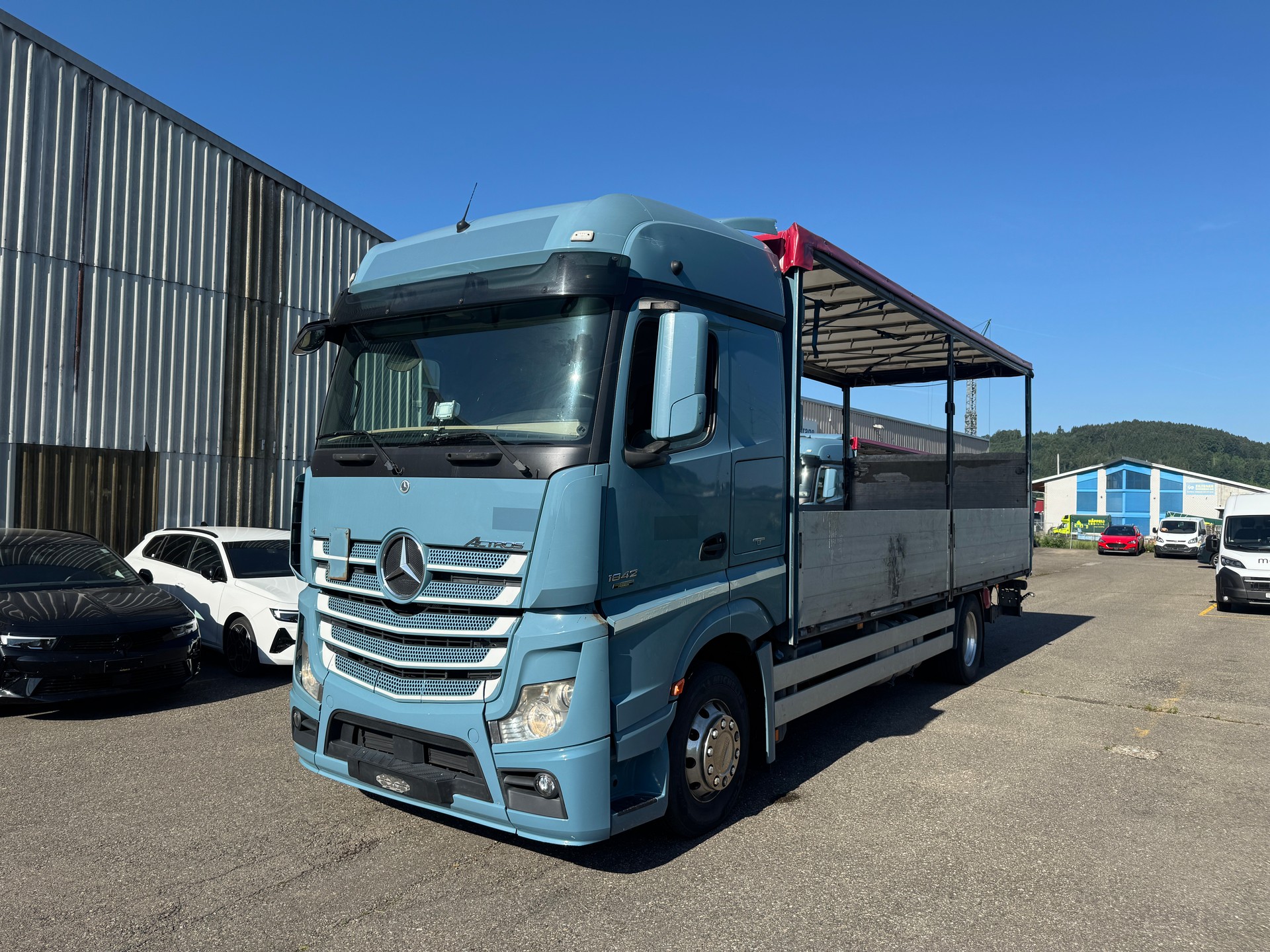 MERCEDES-BENZ-image-0
