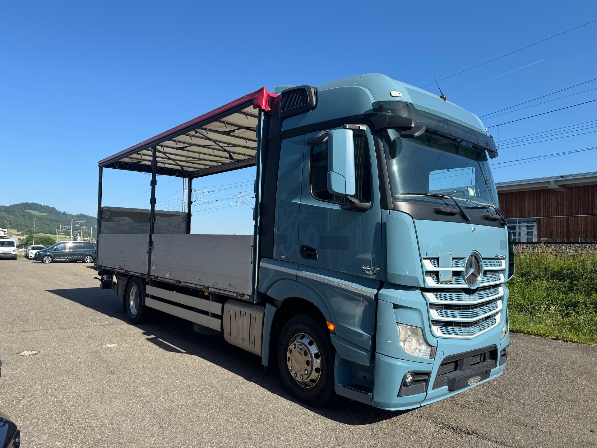 MERCEDES-BENZ-image-11