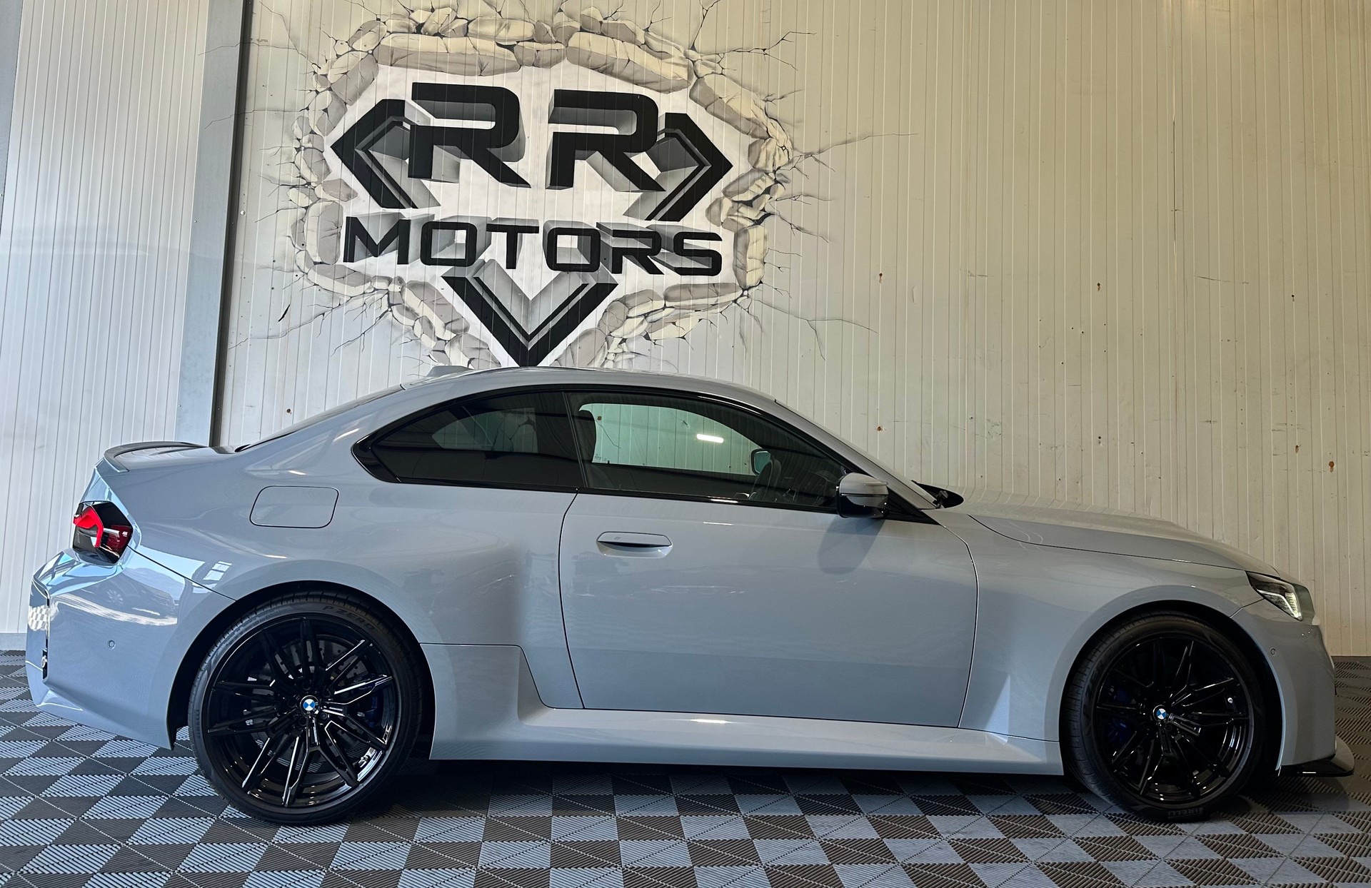 BMW M2 Steptronic-image-4