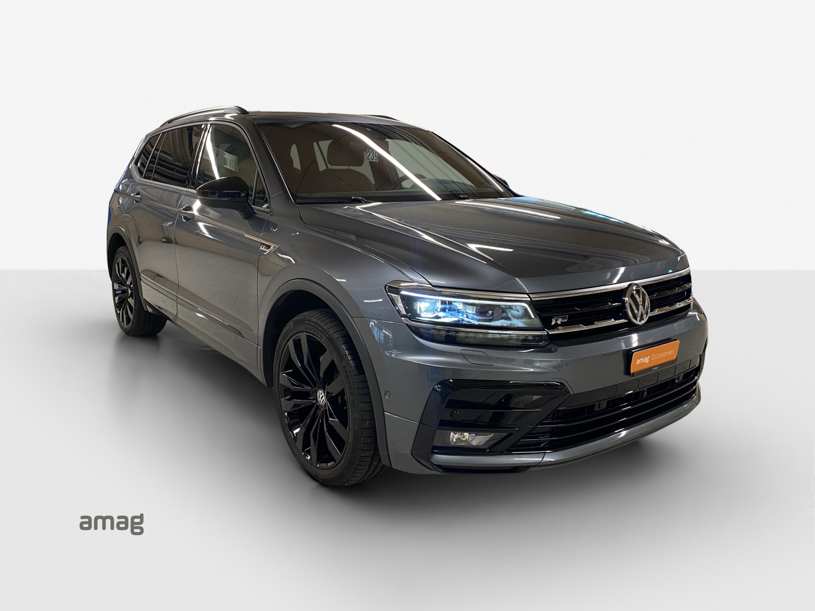 VW Tiguan Allspace 2.0TSI Highline 4Motion DSG-image-5