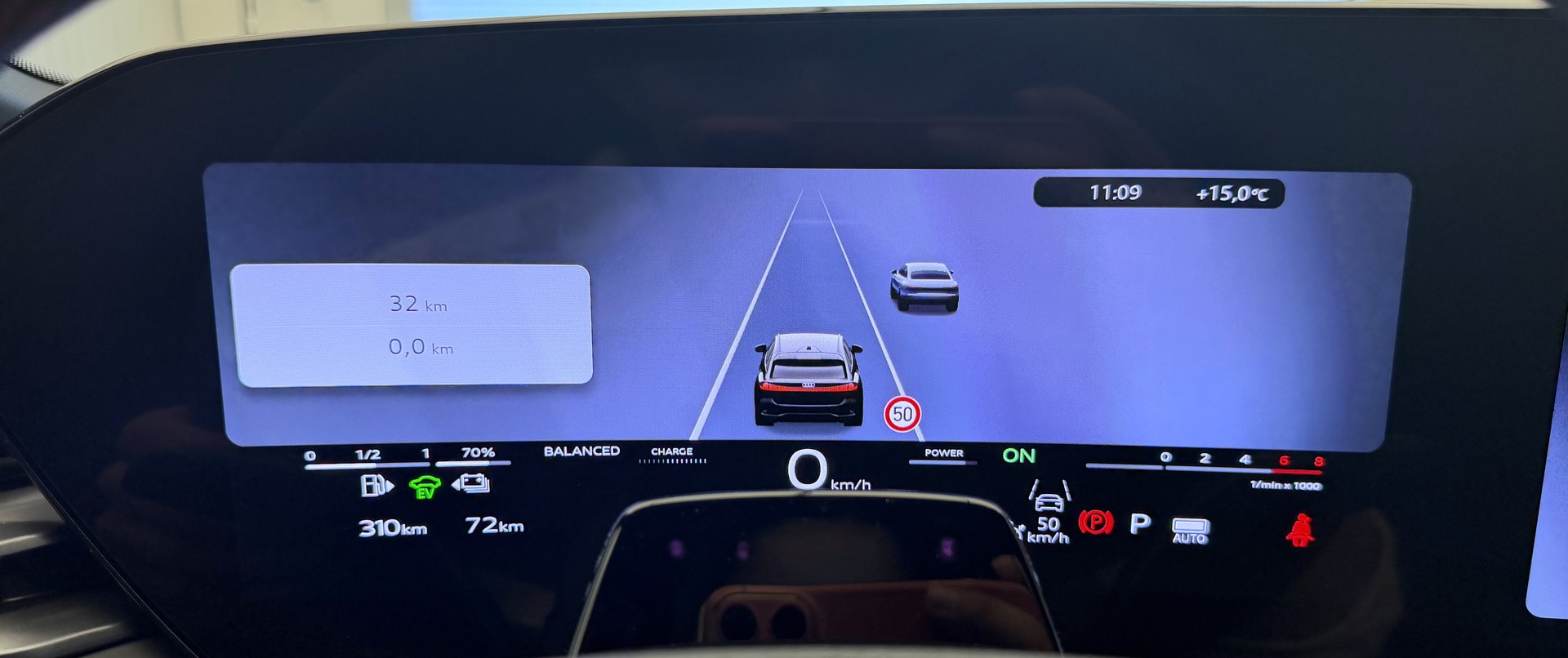 AUDI RS 5 Avant TFSI 470 kW Tiptronic quattro-image-9