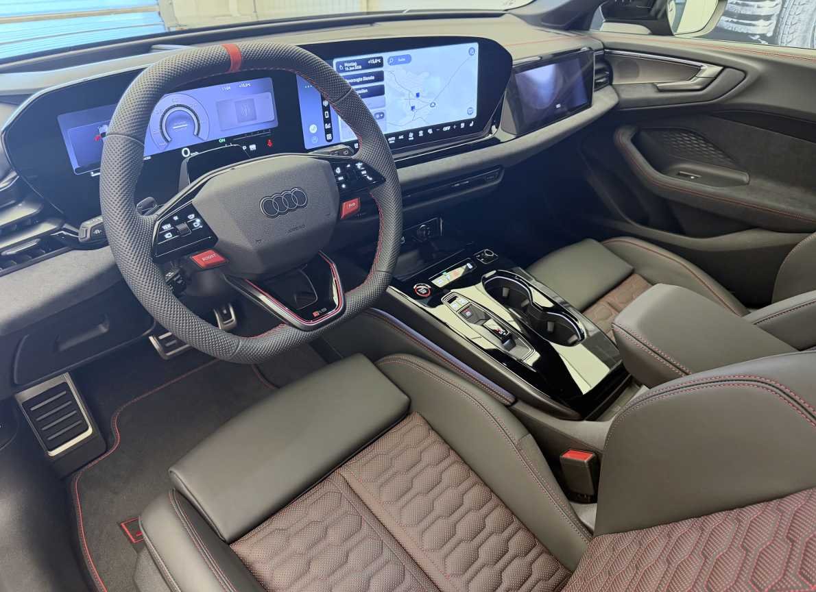 AUDI RS 5 Avant TFSI 470 kW Tiptronic quattro-showroom-element-2