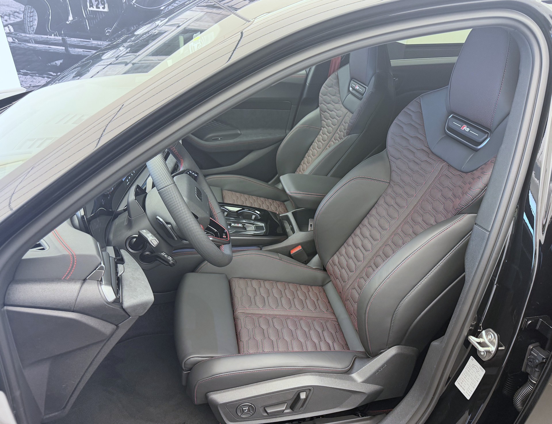 AUDI RS 5 Avant TFSI 470 kW Tiptronic quattro-image-5