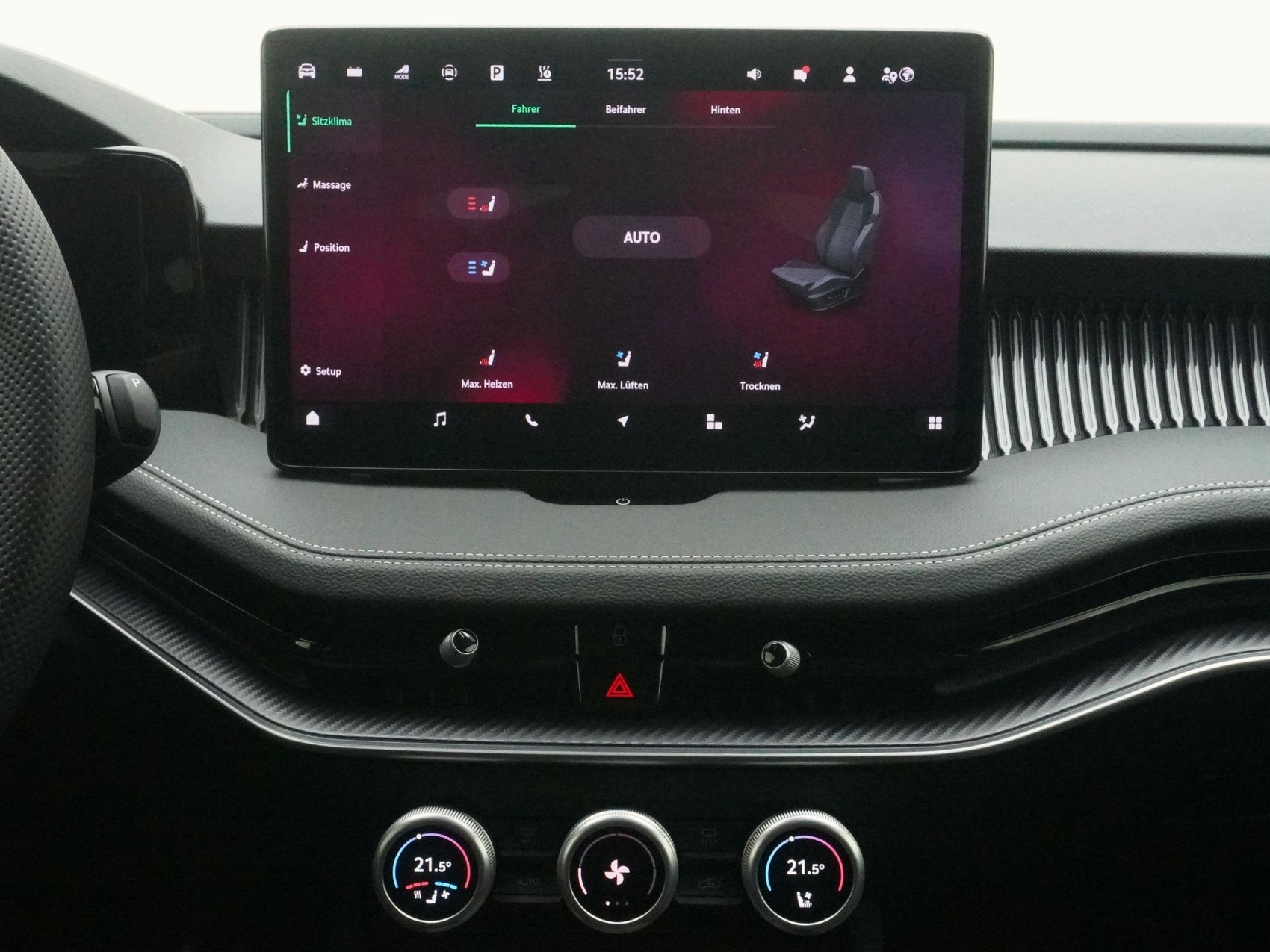 SKODA Superb 1.5 TSI Plug-in-Hybrid Sportline DSG-image-19