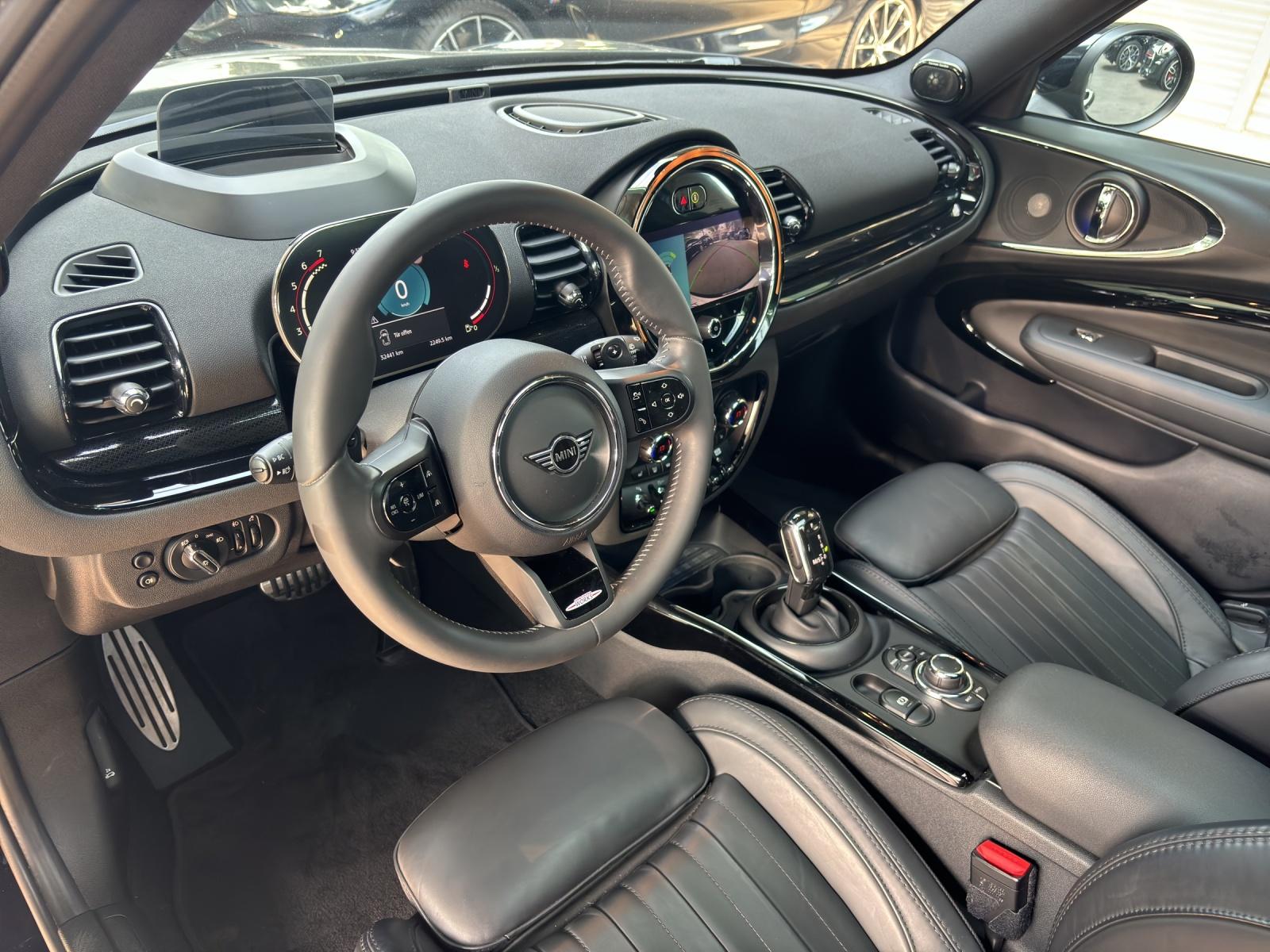 MINI Clubman F54 2.0i John Cooper Works ALL4-image-19