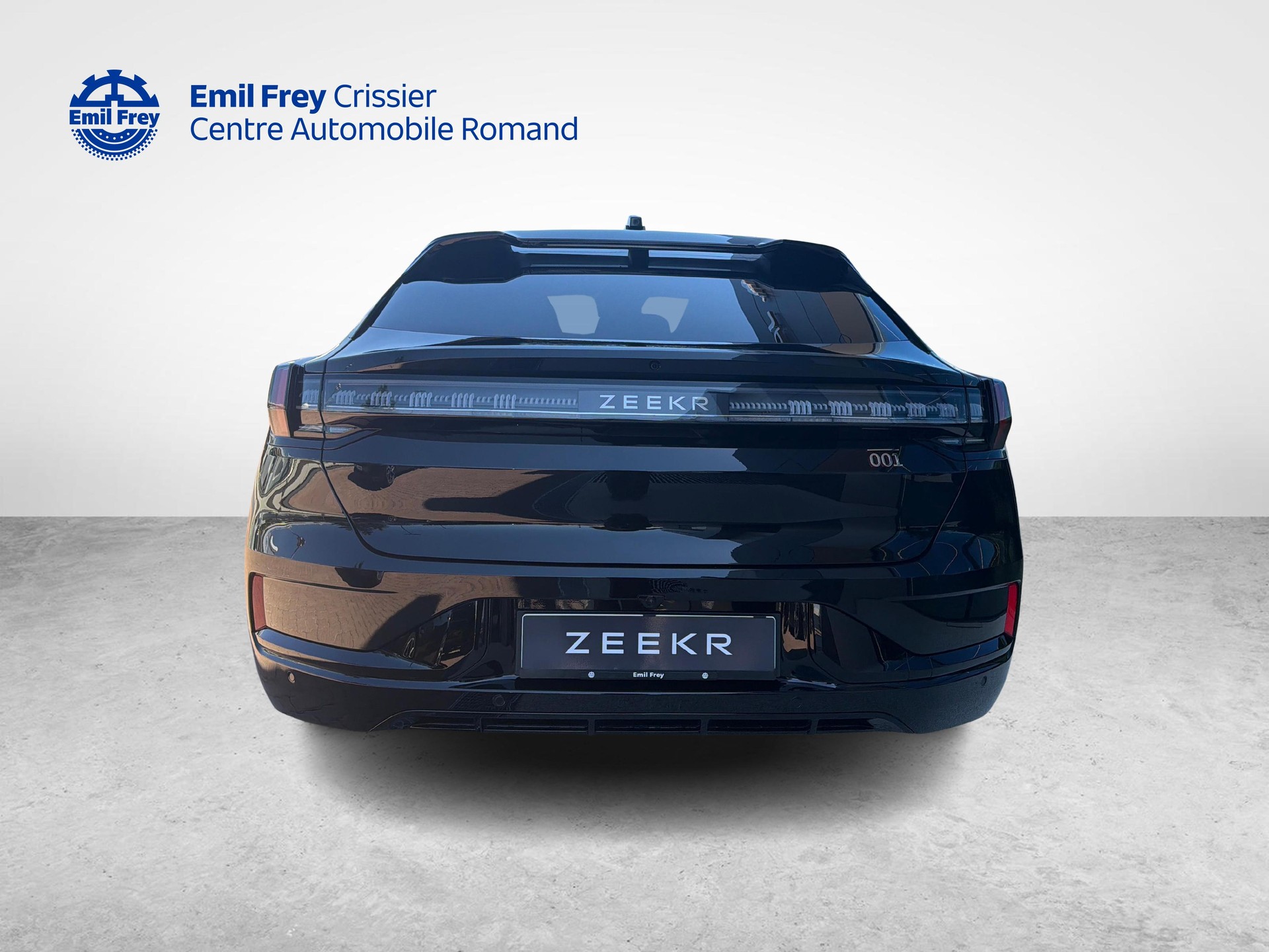 ZEEKR 001 Privilege AWD-showroom-element-3