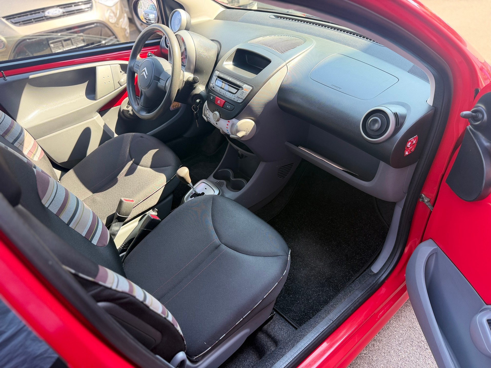 CITROEN C1 1.0i Séduction EGS-image-7