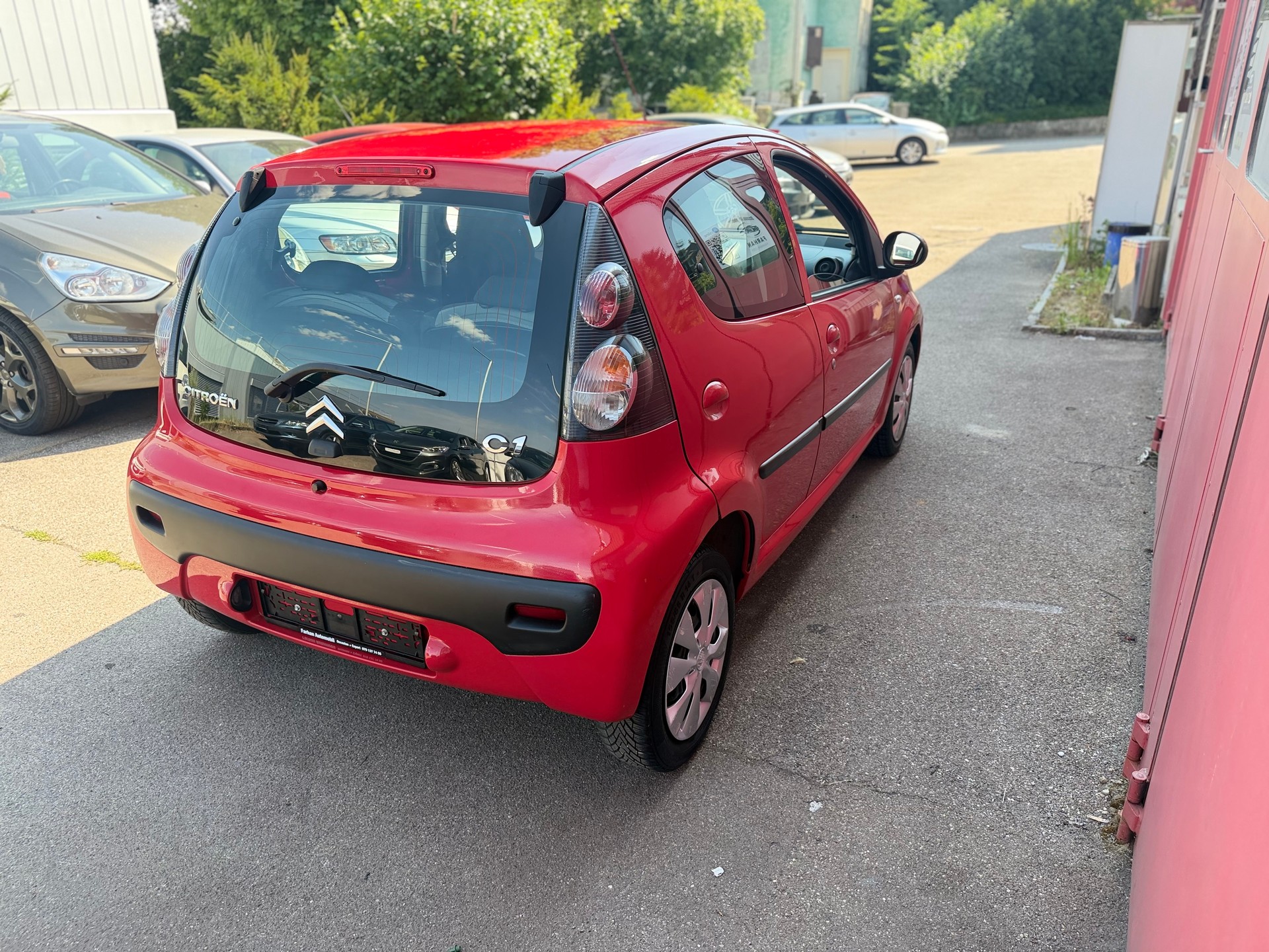 CITROEN C1 1.0i Séduction EGS-image-4