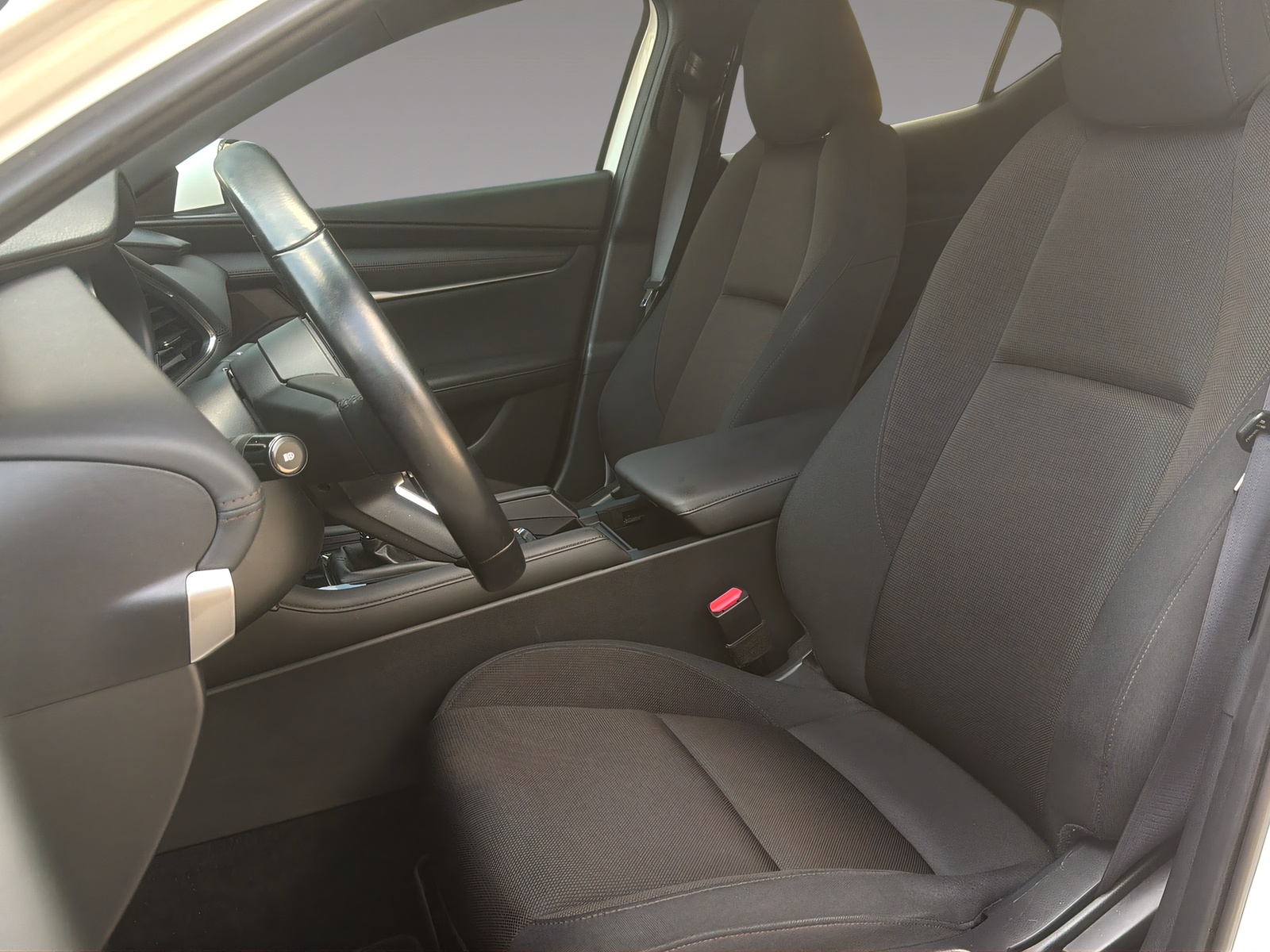 MAZDA 3 Hatchback 2.0 180 Ambition-image-5