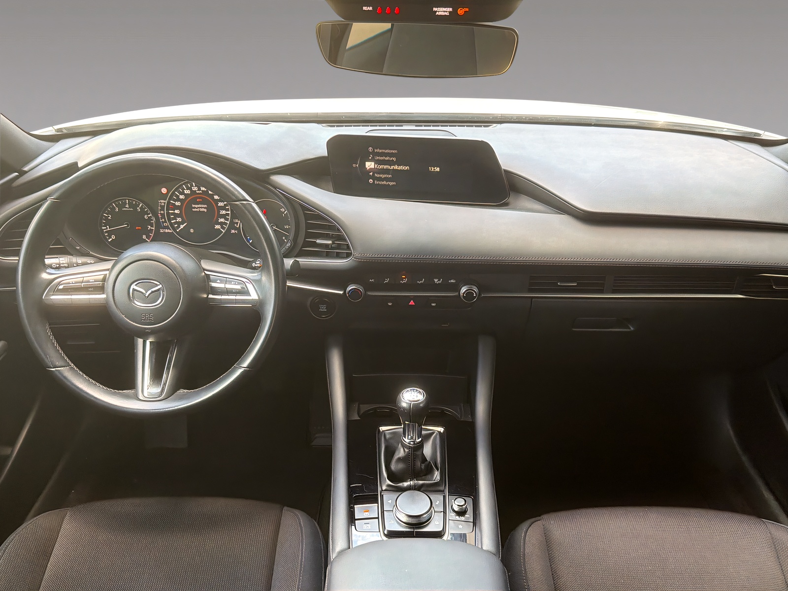 MAZDA 3 Hatchback 2.0 180 Ambition-image-7