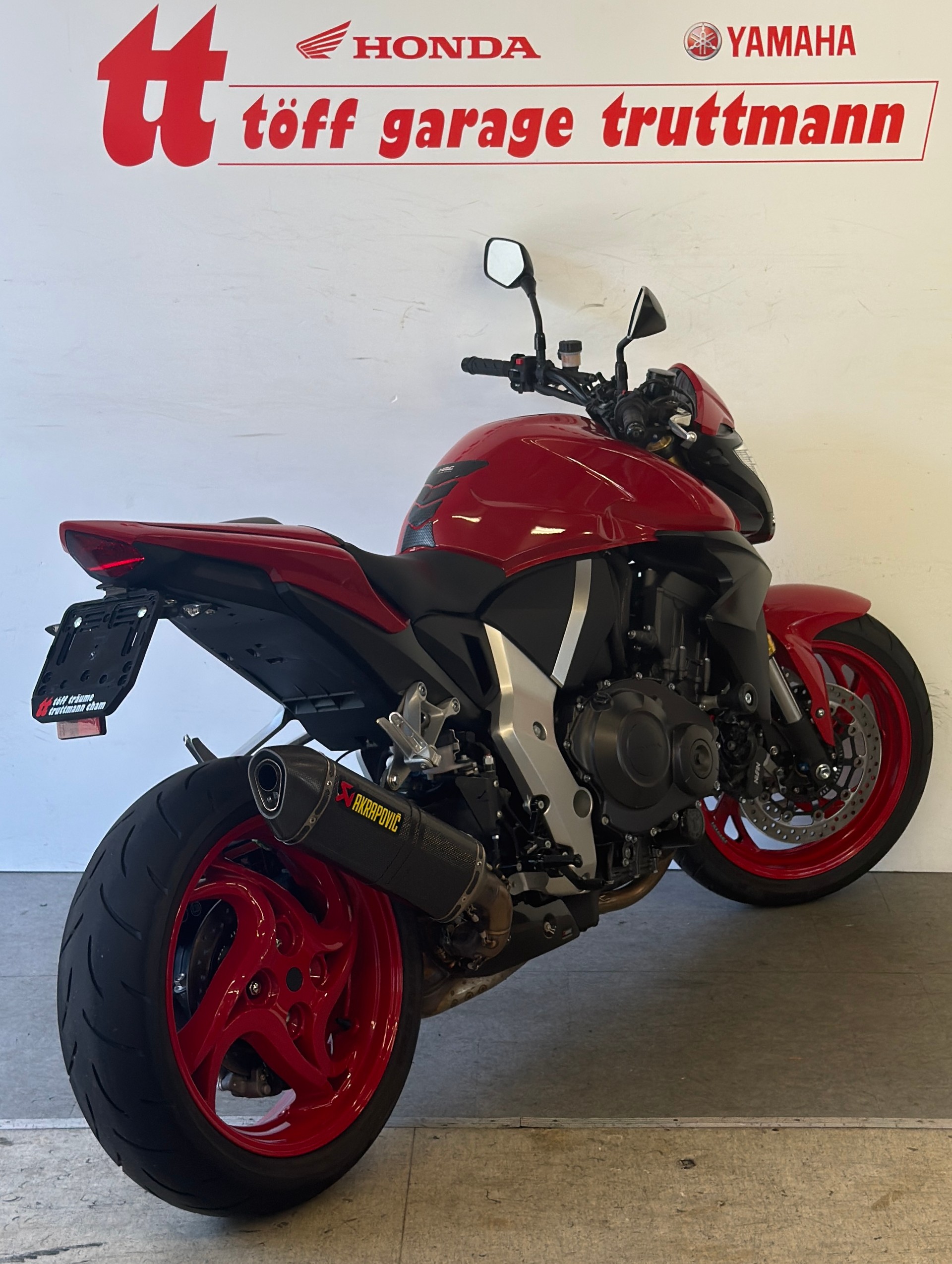 HONDA CB 1000 R ABS-showroom-element-3
