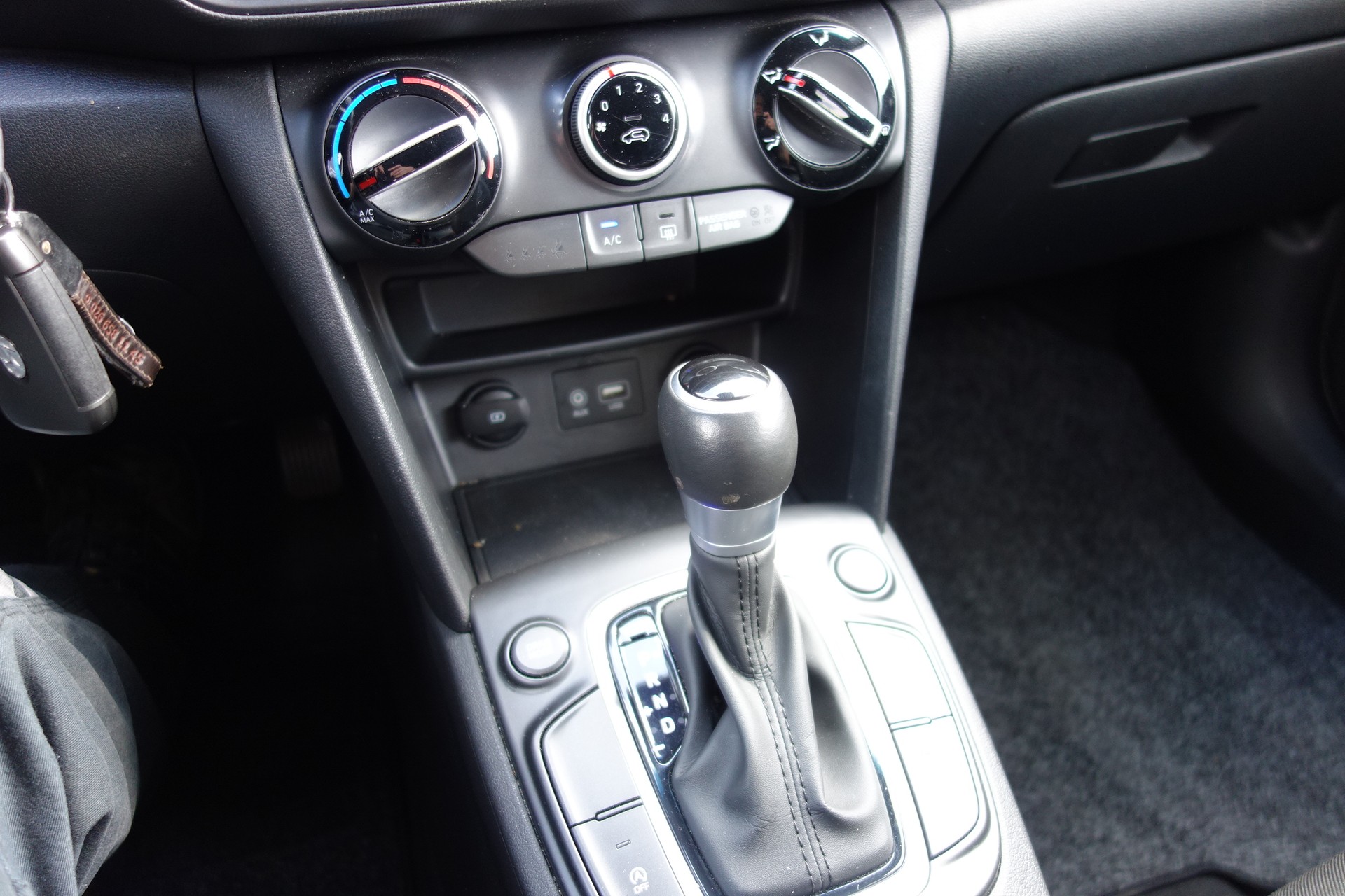 HYUNDAI Kona 1.6 T-GDi Origo 4WD DCT-image-9