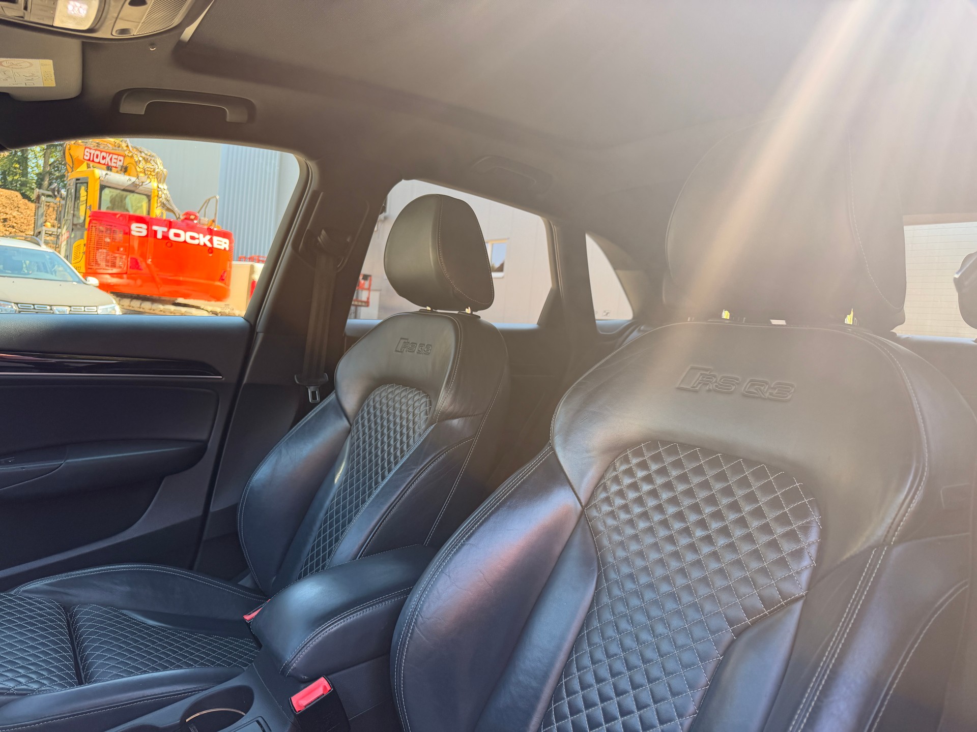 AUDI RS Q3 2.5 TFSI performance quattro S-tronic-image-7