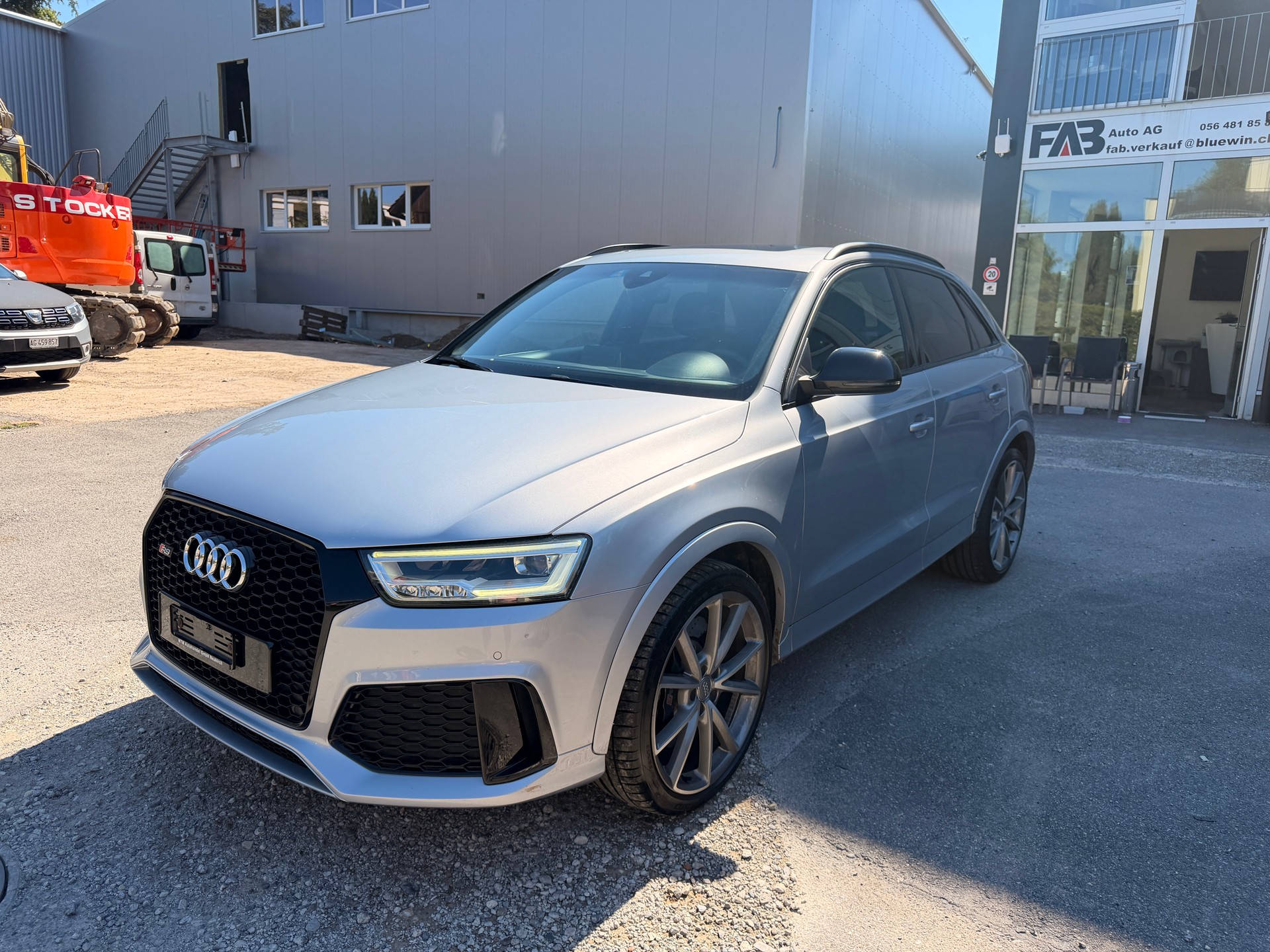 AUDI RS Q3 2.5 TFSI performance quattro S-tronic-image-0