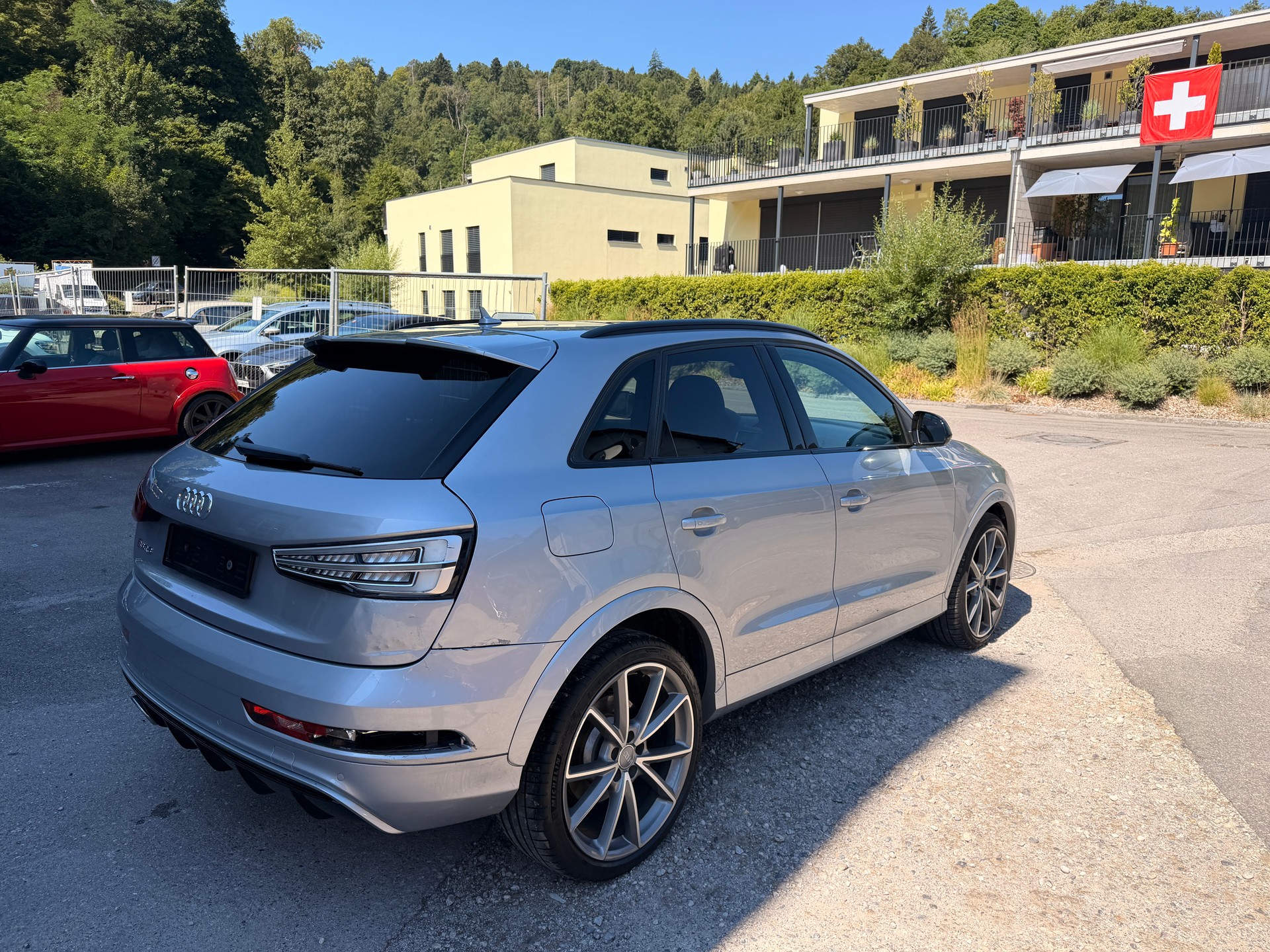 AUDI RS Q3 2.5 TFSI performance quattro S-tronic-image-2