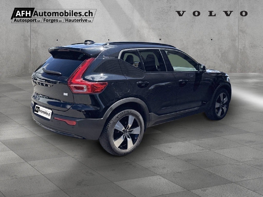 VOLVO XC40 1.5 T5 PiH Ultimate Dark-image-4